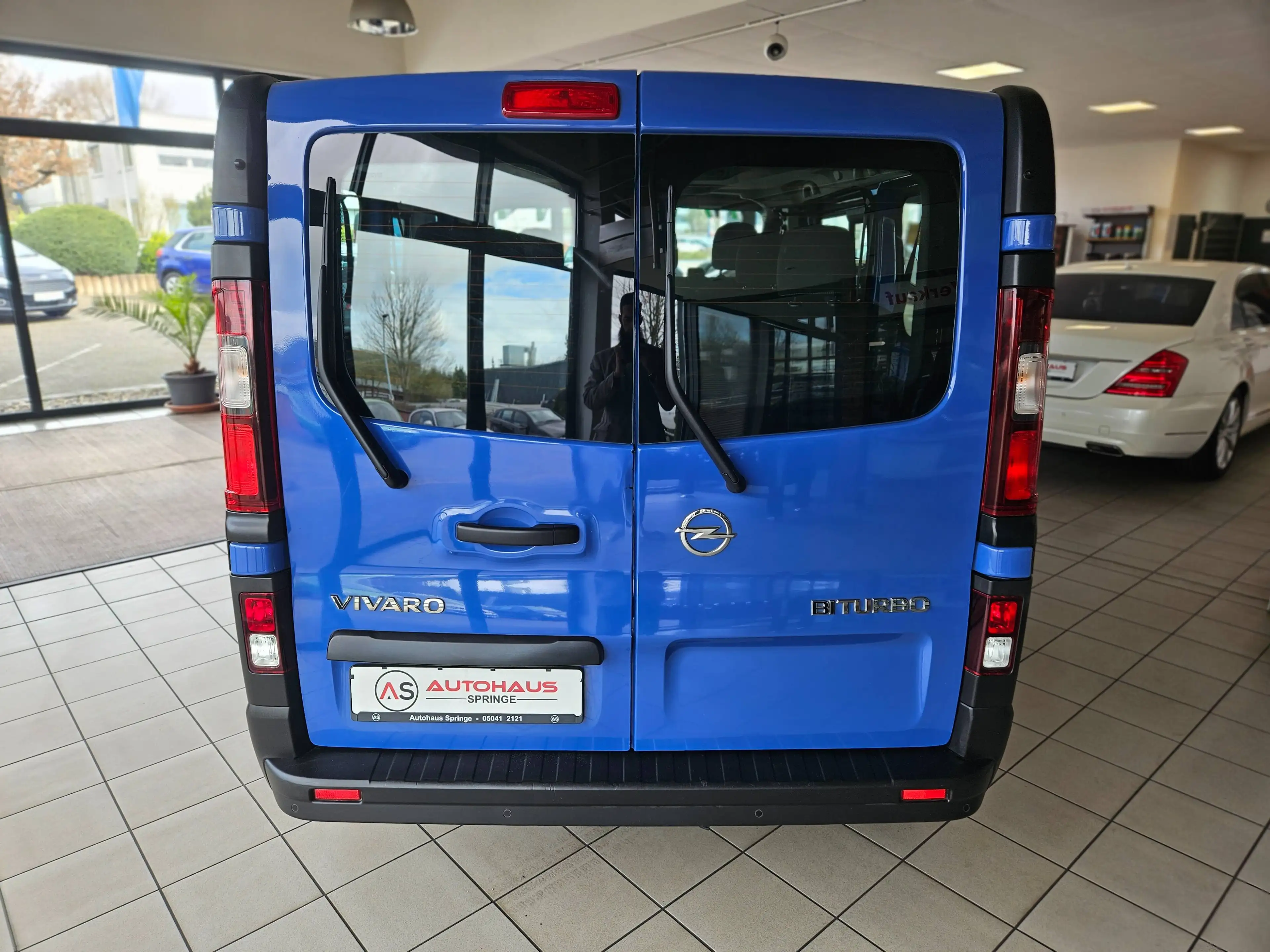 Opel Vivaro Combi *9-Sitzer, HU + Inspektion neu, MwSt. ausw.* — photo 4