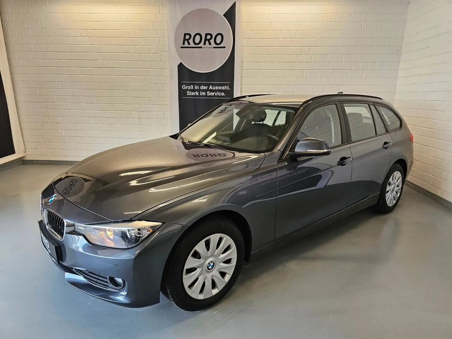 BMW 316 d Touring + 8.REIFEN/2xKLIMAAUTO./NAVI Grau - 2