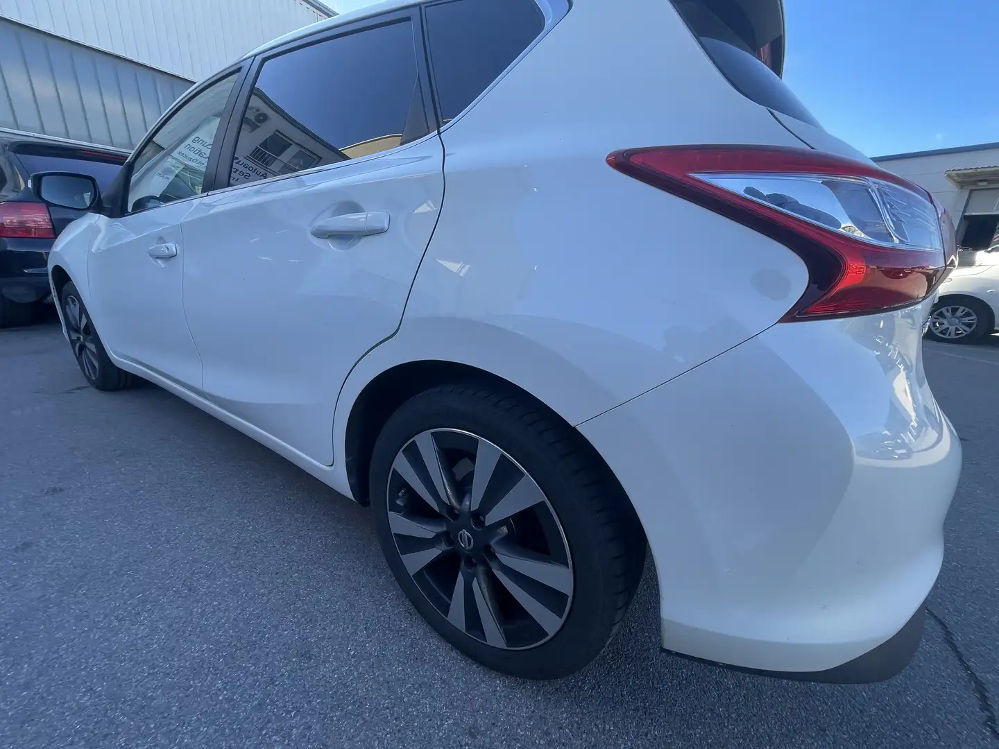 Nissan Pulsar 1,2 DIG-T Tekna Weiß - 2