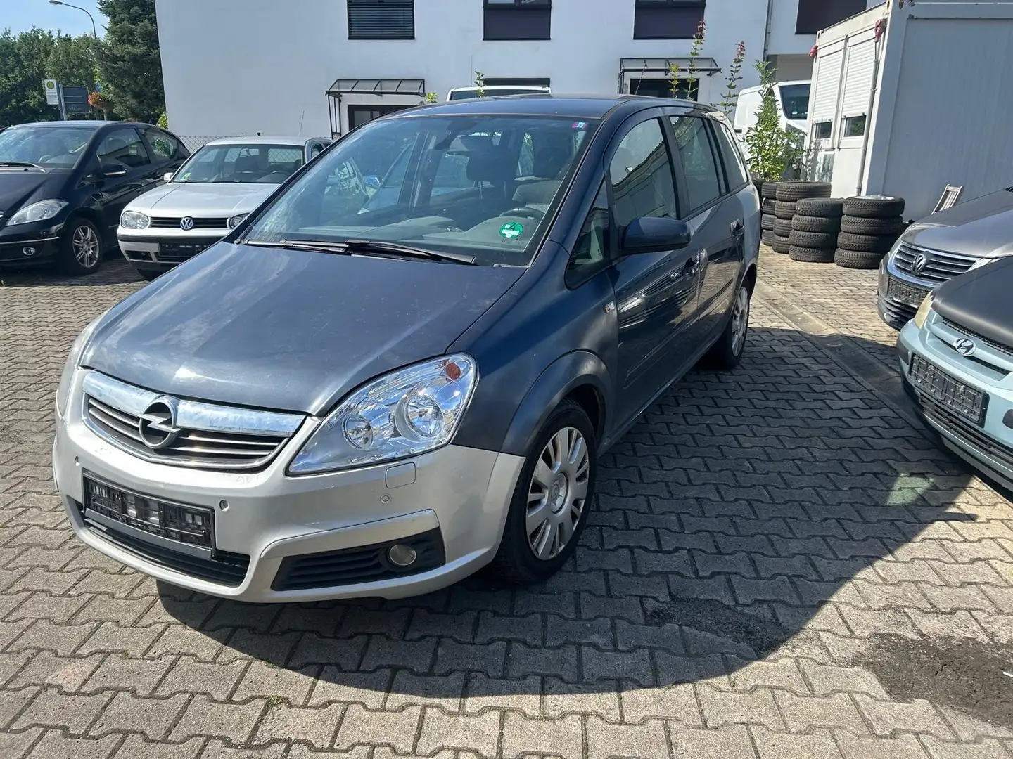 Opel Zafira Edition Blau - 1