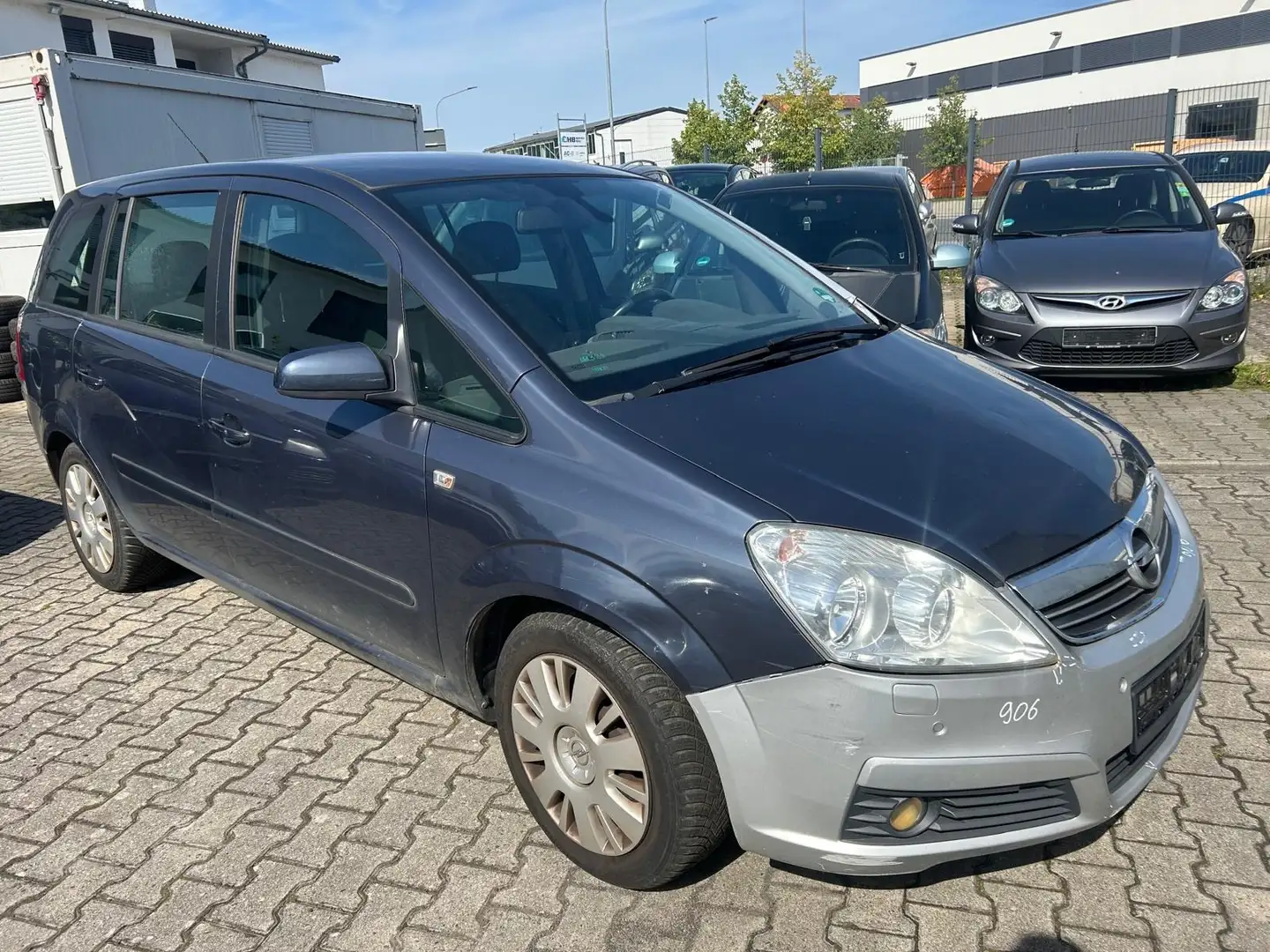 Opel Zafira Edition Blau - 2