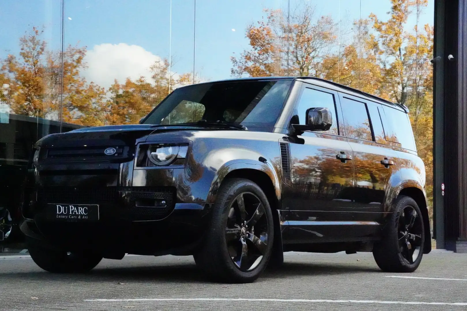 Land Rover Defender 110 P 525 V8 Black Edition EX BTW Grijs Kenteken Schwarz - 1