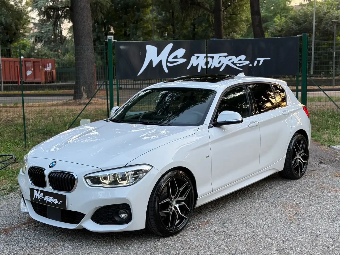BMW 116 d Msport 5p automatico-tetto-18 Bianco - 2