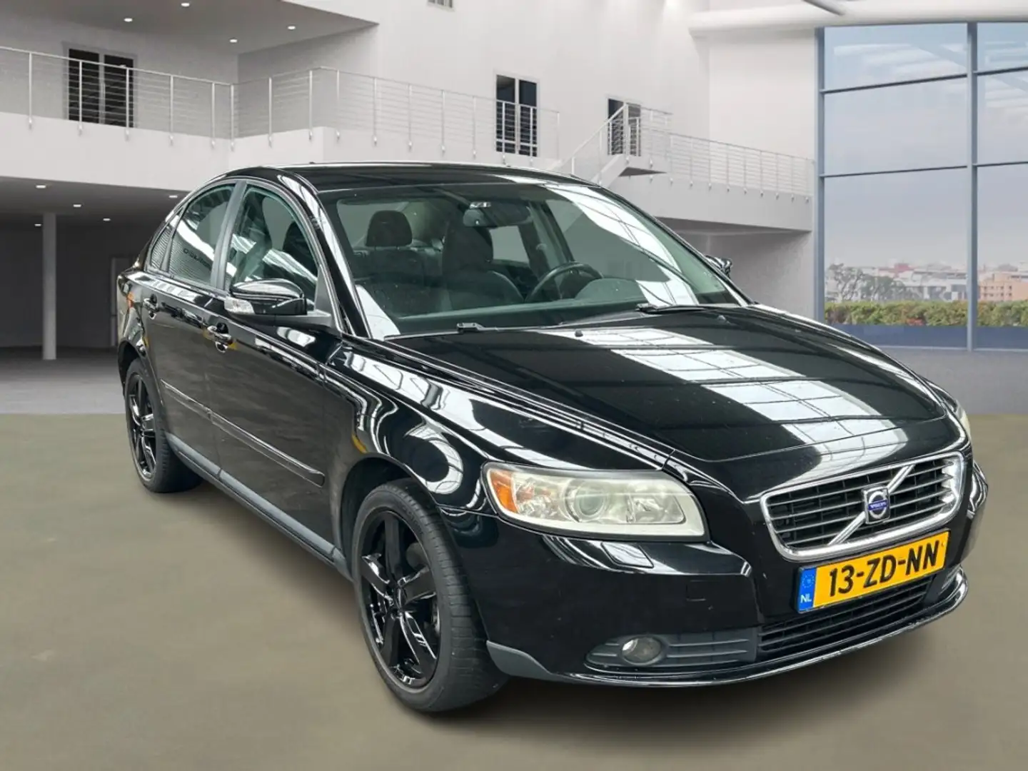 Volvo S40 1.6 Edition I/VELGEN Zwart - 2
