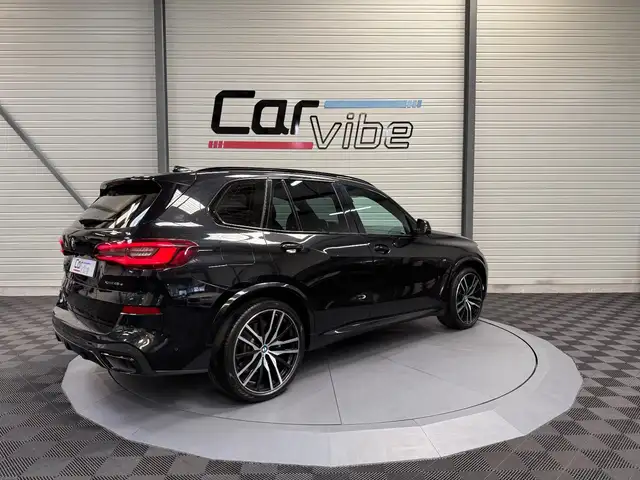BMW X5 view 4