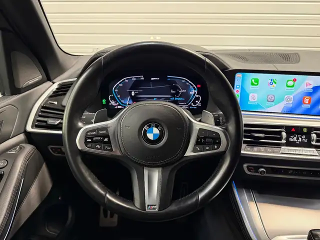 BMW X5 view 15
