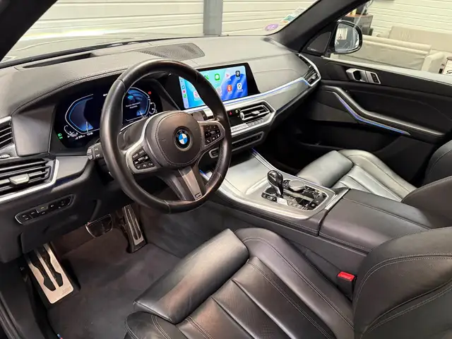 BMW X5 view 14