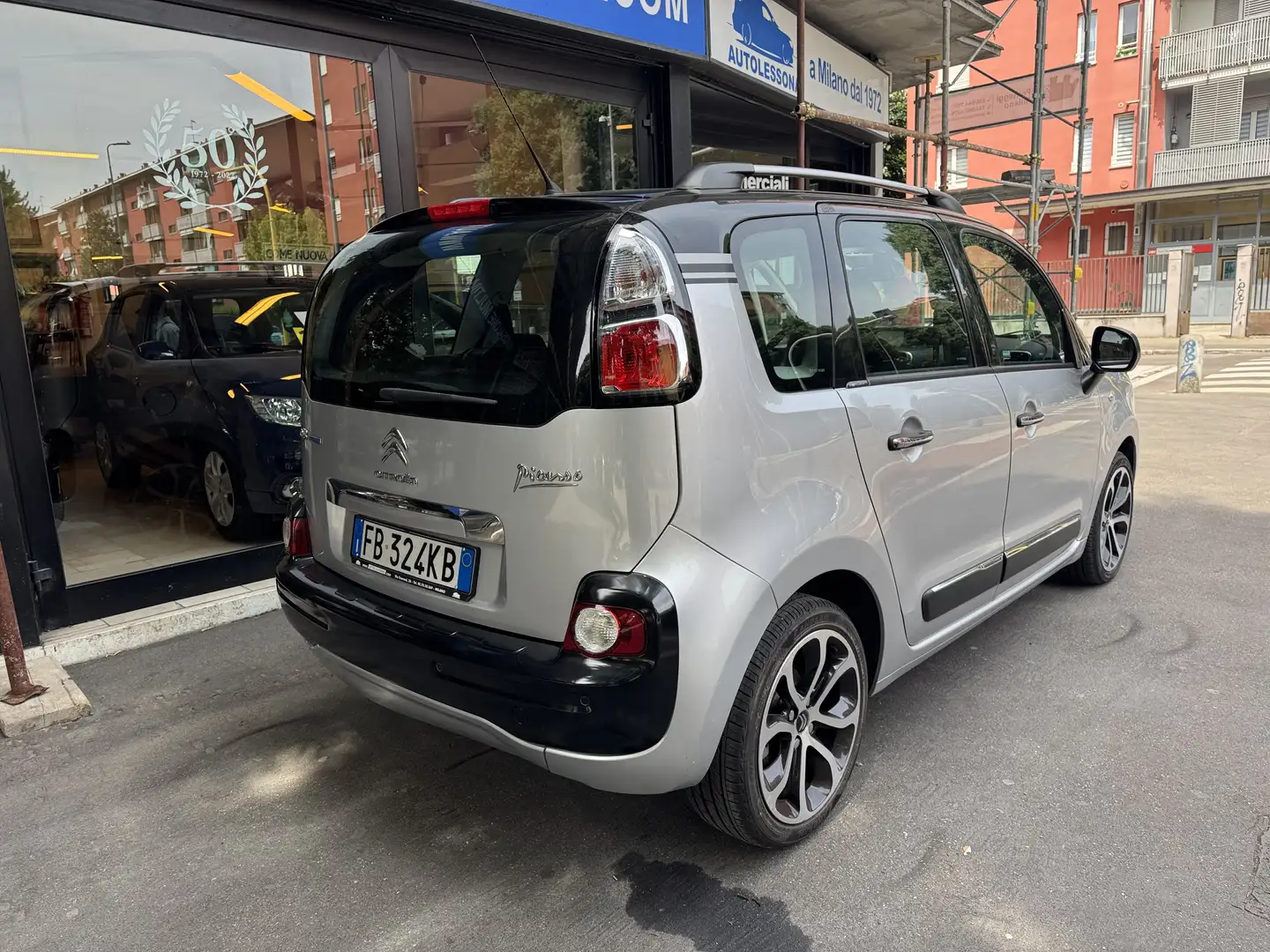 Citroen C3 C3 Picasso 1.6 bluehdi Exclusive Cinema 100cv Grigio - 2