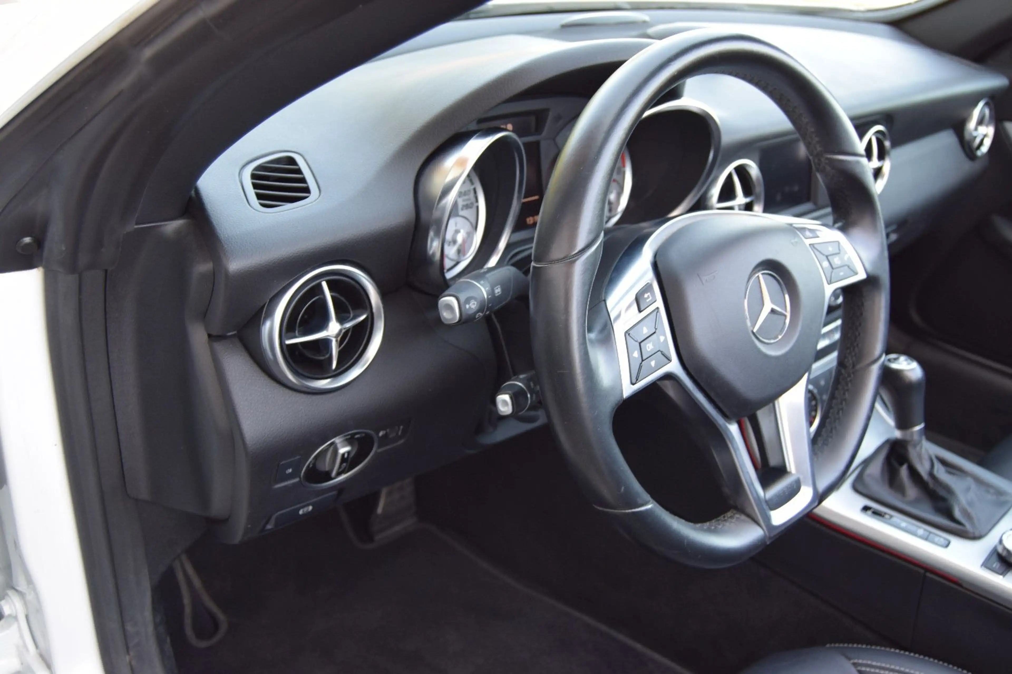 Mercedes-Benz SLK 200 !AUTOMAIK! Edition;Navi,Leder,Xenon,,,, — photo 12