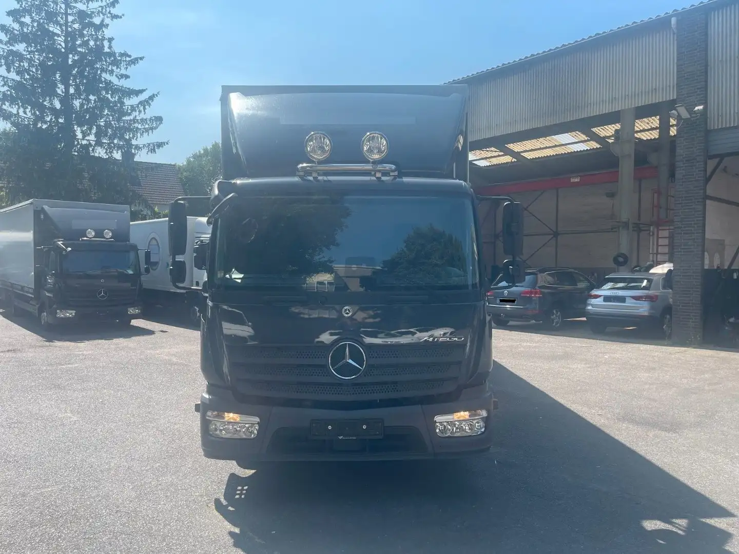 Mercedes-Benz Atego 816 Automatik P-P * LBW * Klima * Kamera * Schwarz - 2