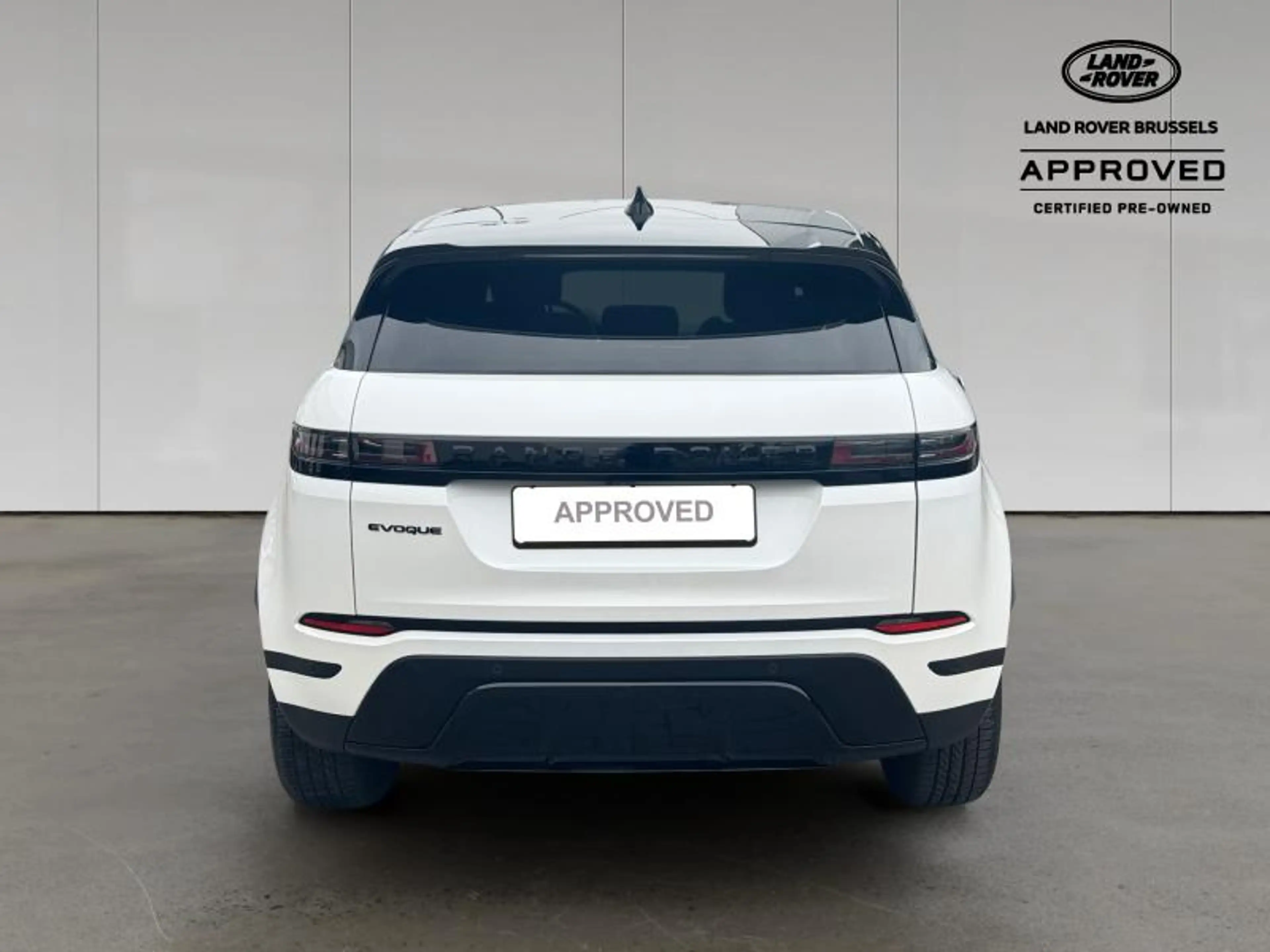 Land Rover Range Rover Evoque P270e S Warranty until 01/2030 — photo 8