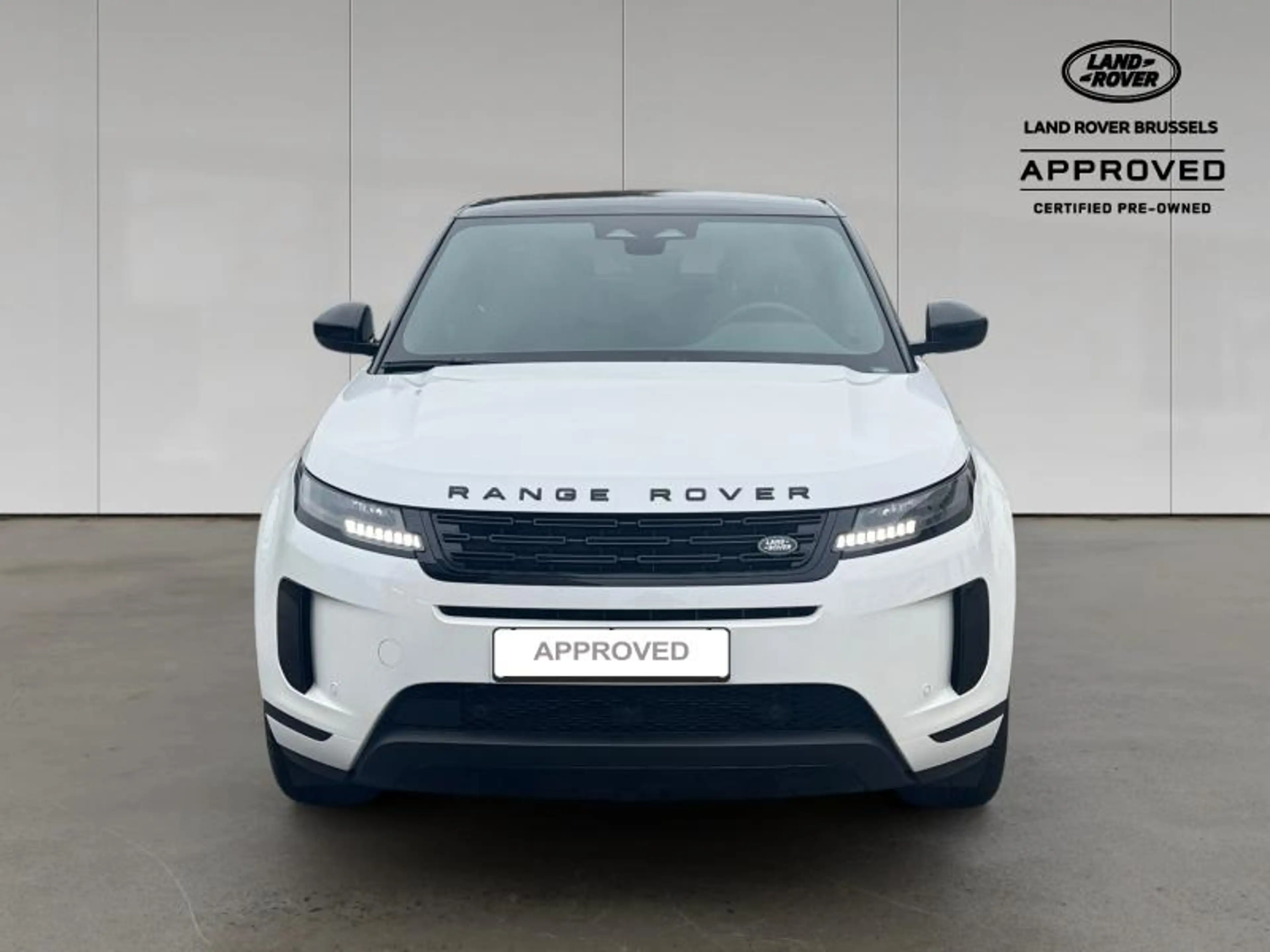 Land Rover Range Rover Evoque P270e S Warranty until 01/2030 — photo 6