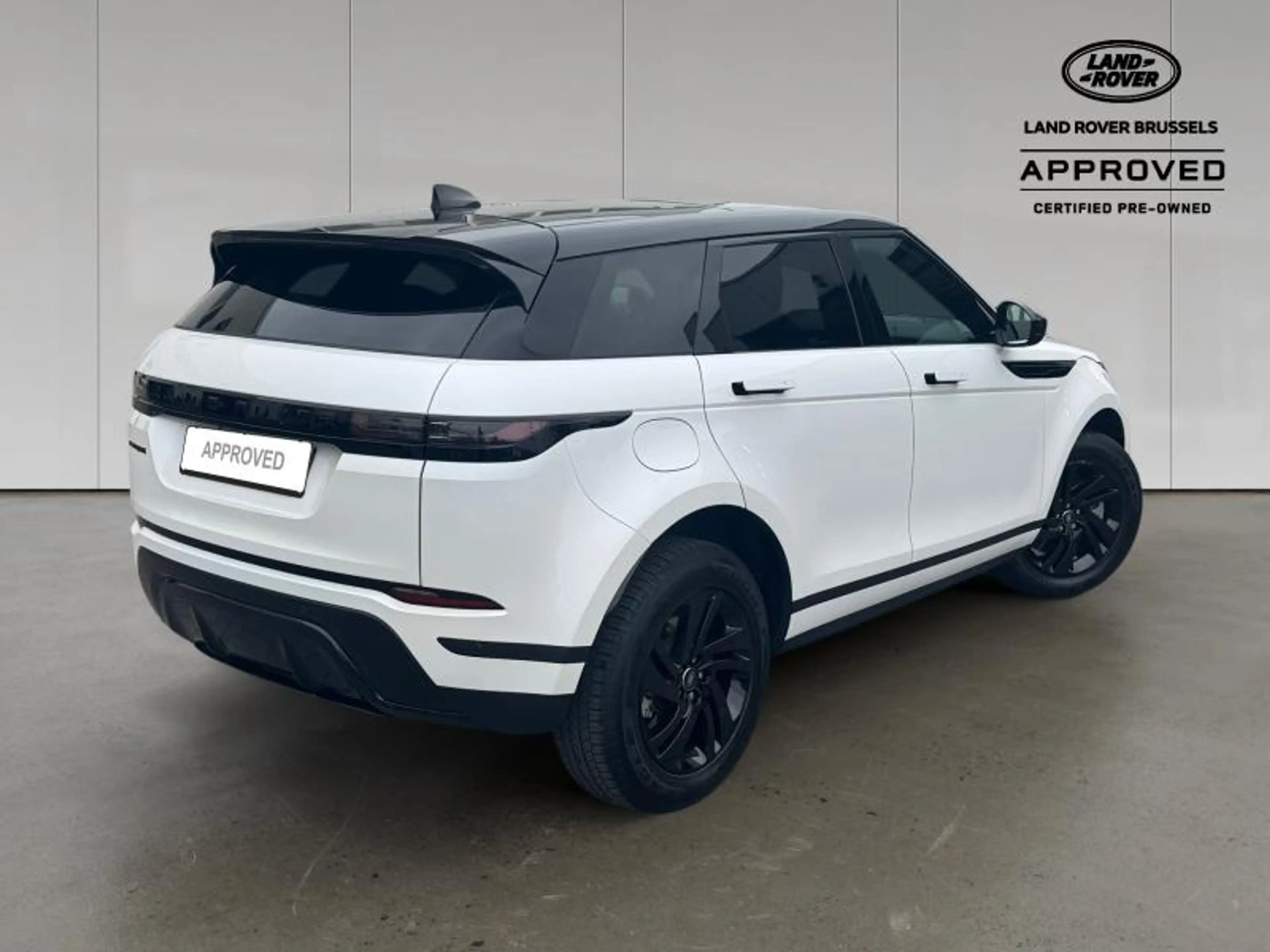 Land Rover Range Rover Evoque P270e S Warranty until 01/2030 — photo 2