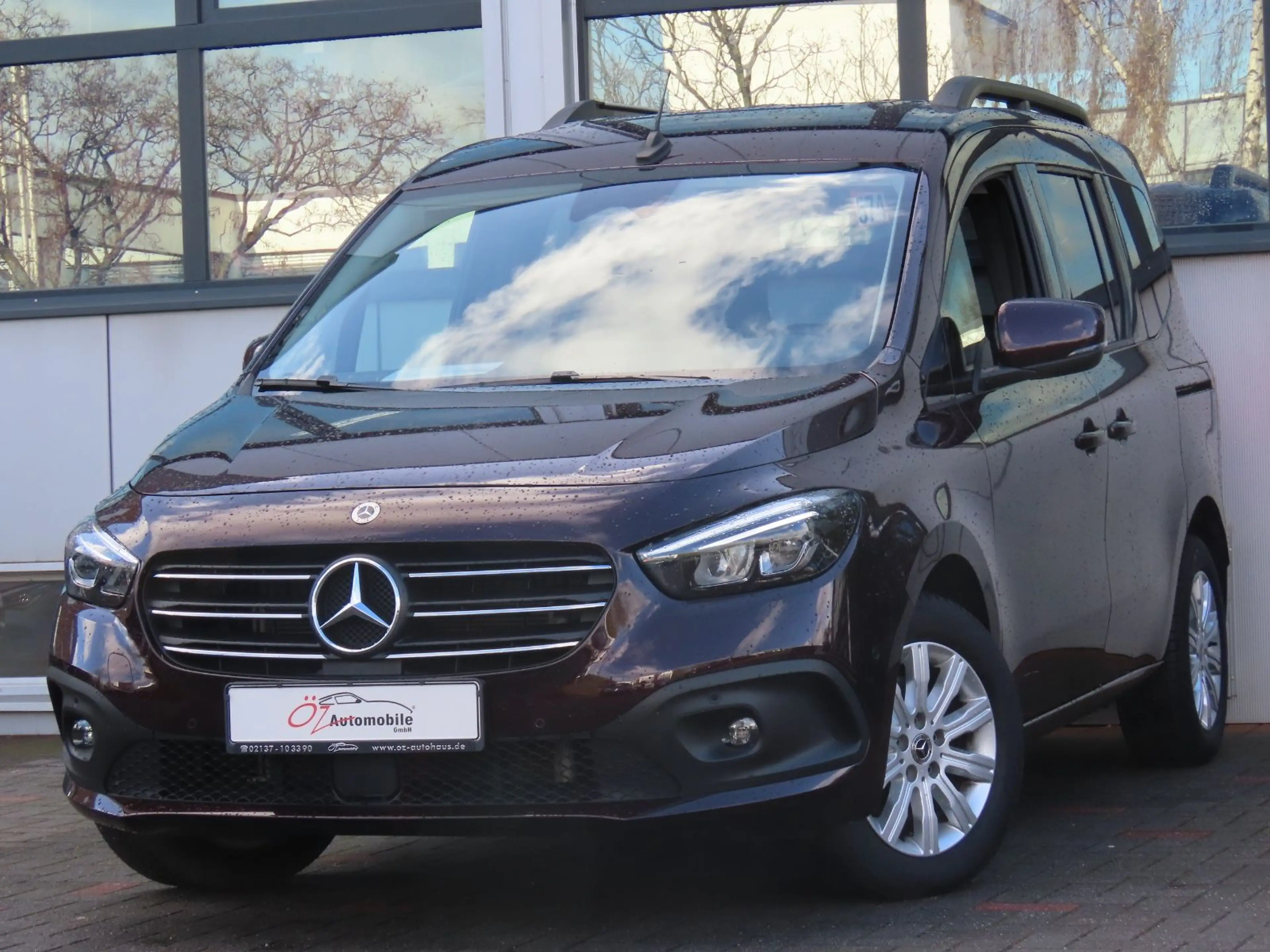 Mercedes-Benz T-Class 180d Leder Sitzheizung Klima Kamera — photo 4