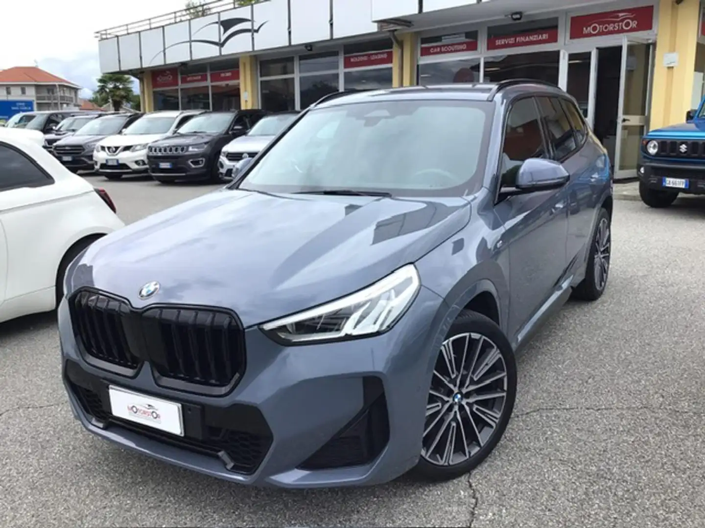 BMW X1 sDrive 18d Msport *pari al nuovo* Grijs - 1