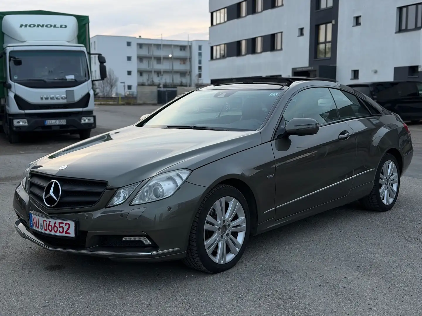 Mercedes-Benz E 350 E350 CDI Coupé Pano Harman Kardon Euro5 Gris - 1