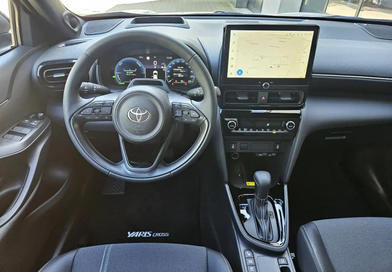 Toyota Yaris Cross Hybrid 130 1.5 VVT-i Style Plus 7