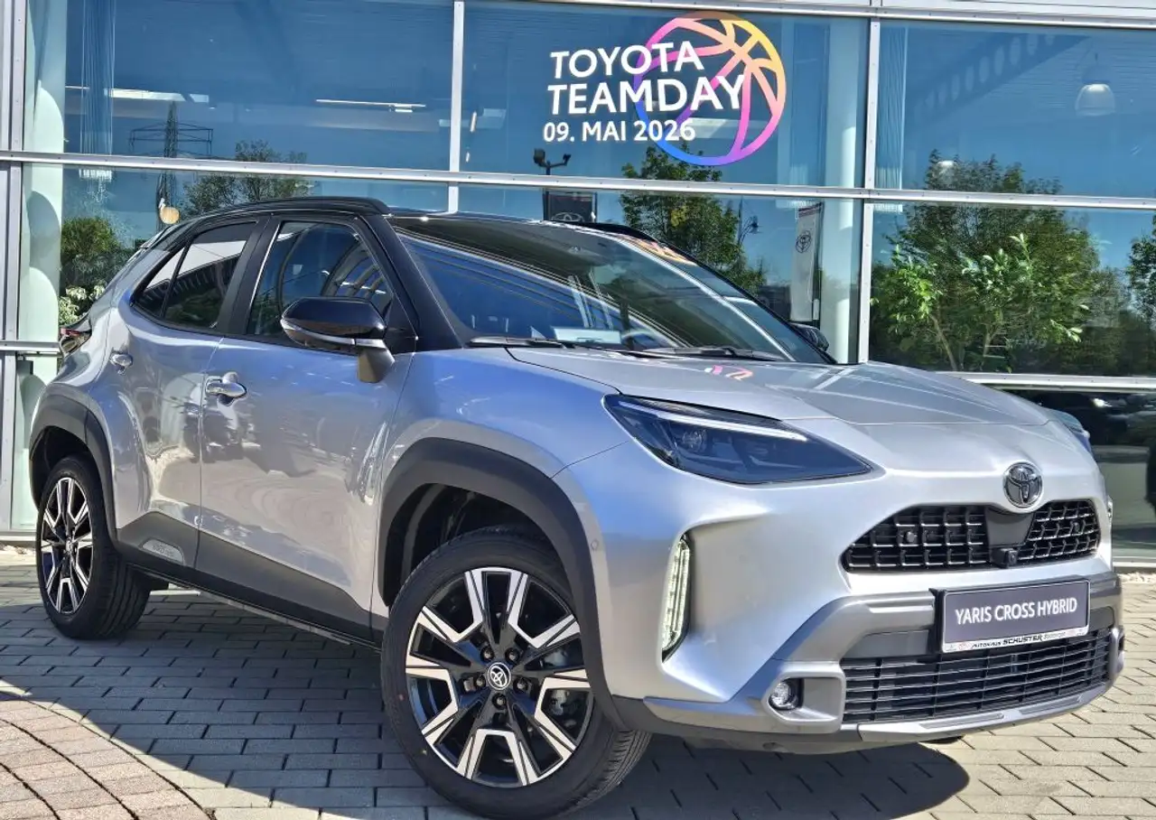 Toyota Yaris Cross Hybrid 130 1.5 VVT-i Style Plus 2