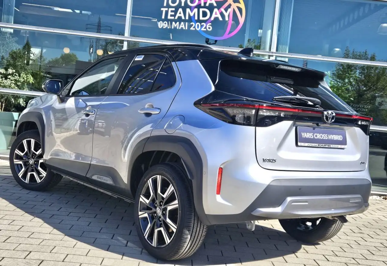 Toyota Yaris Cross Hybrid 130 1.5 VVT-i Style Plus 4