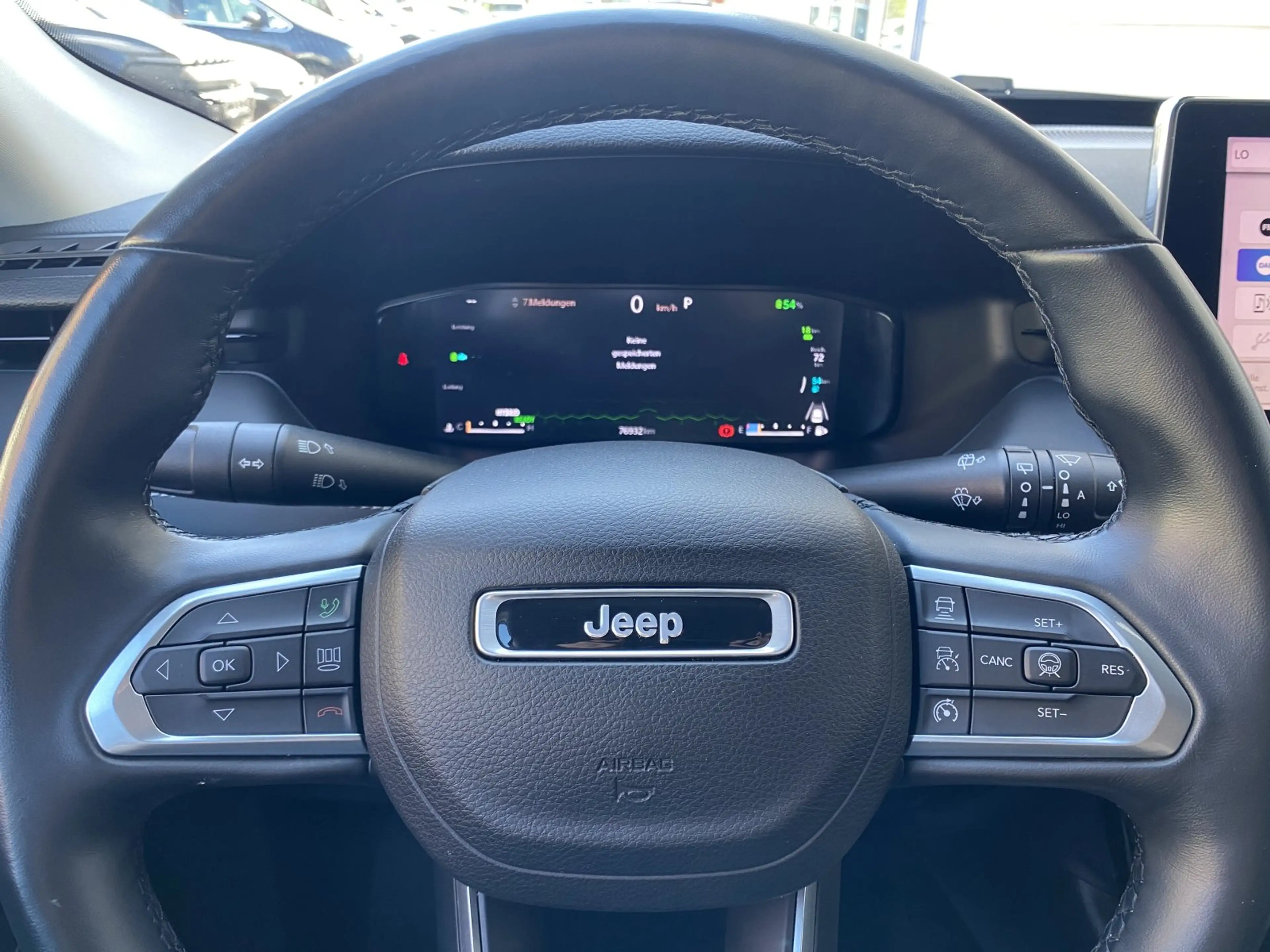 Jeep Compass 1.3 Plug-In Hybrid S 360Kam AHK Leder Alu19 — photo 11