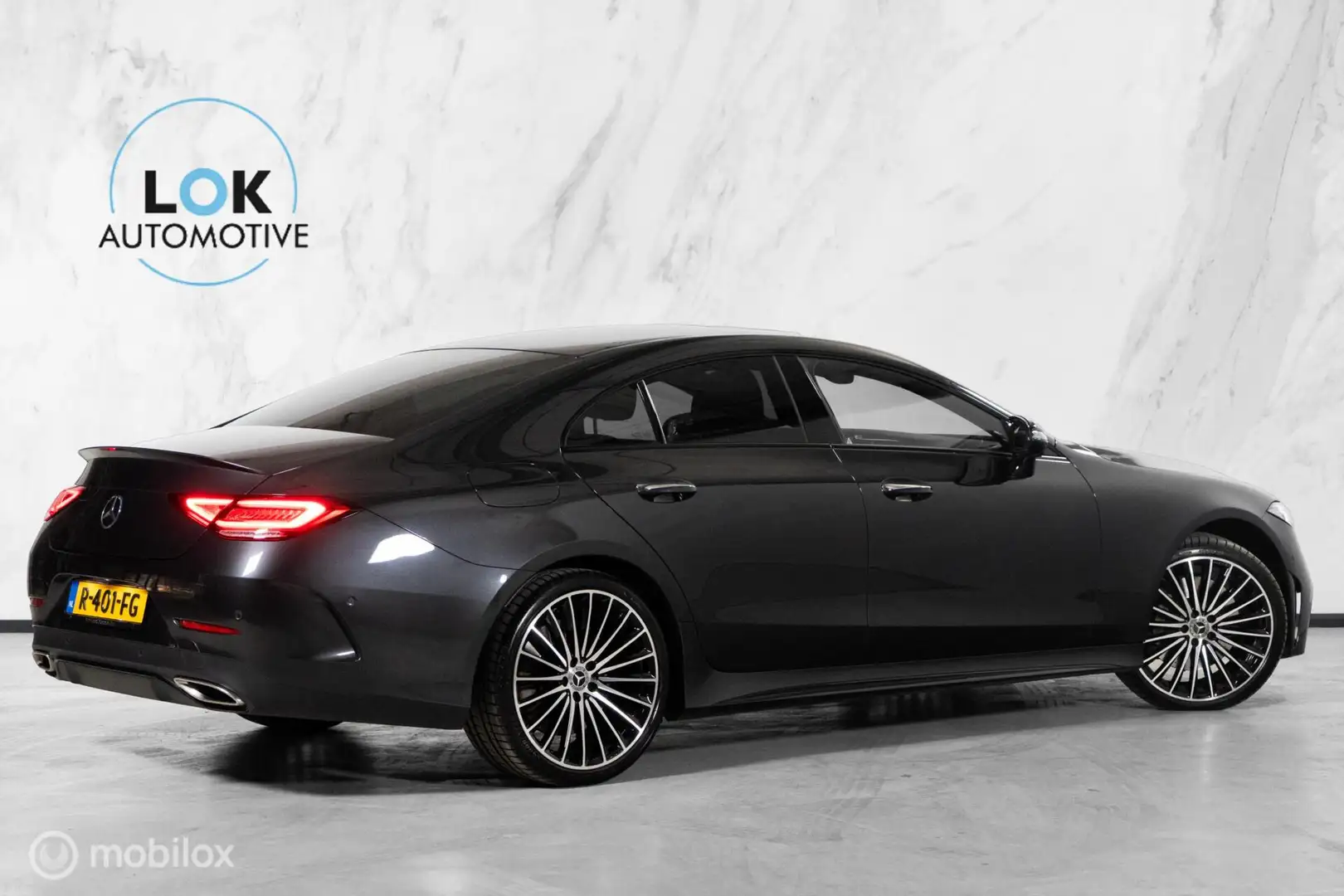 Mercedes-Benz CLS 450 4MATIC AMG Line DAK|BURMESTER|360| Grijs - 2