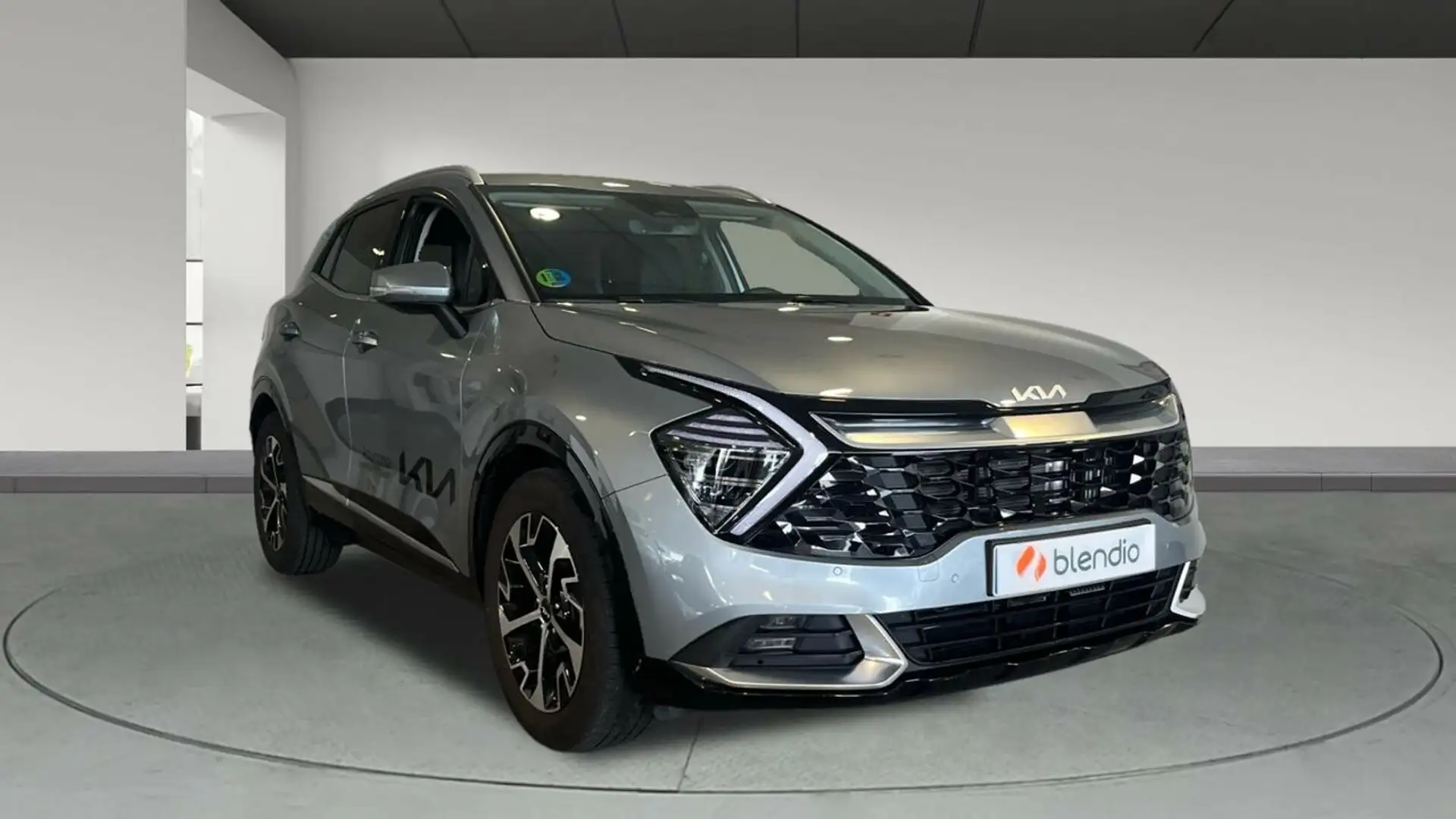 Kia Sportage 1.6 T-GDI MHEV 110KW TECH 150CV 5P Gri - 2