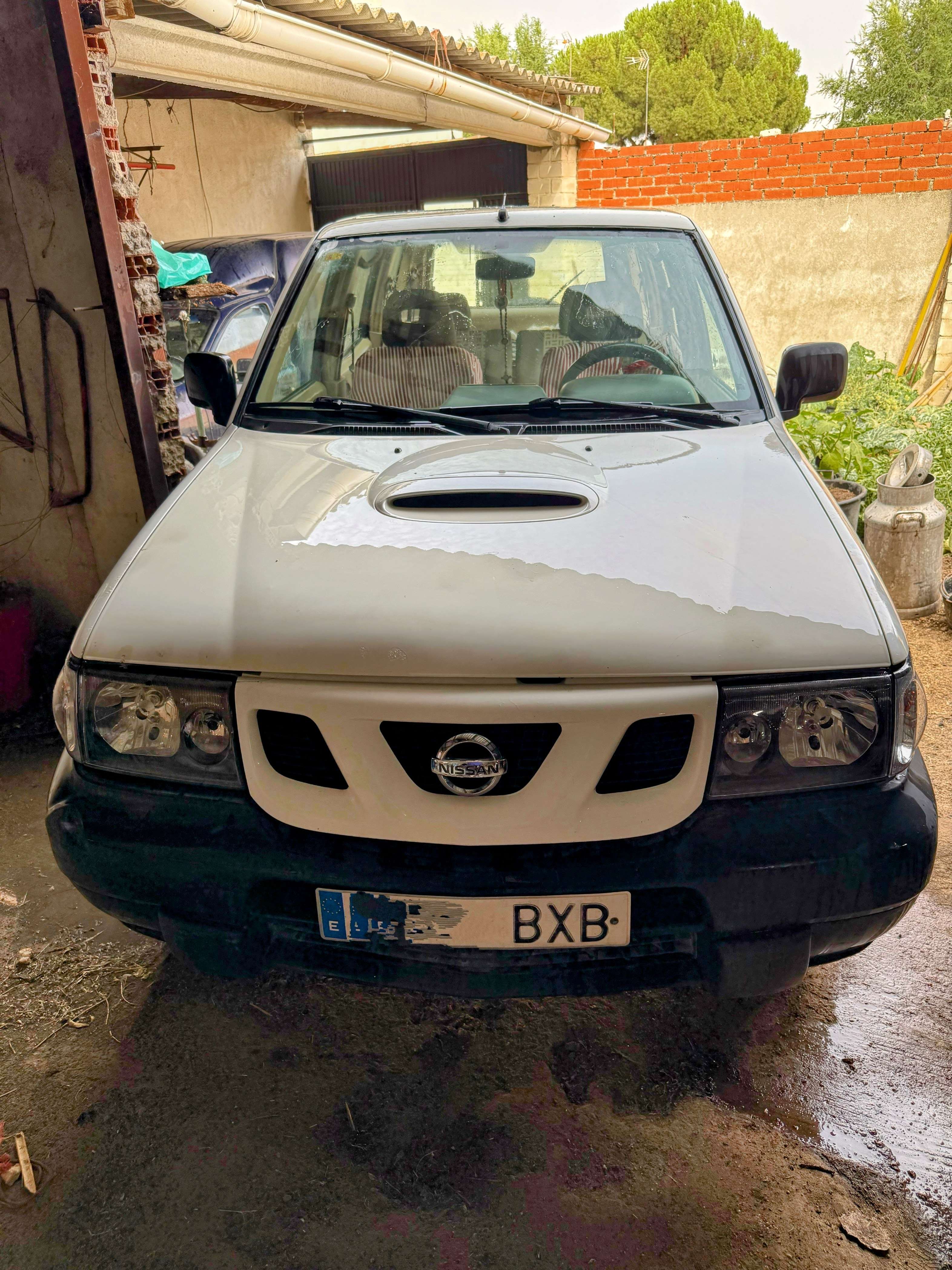 Nissan Terrano 2.7 TDi Comfort - foto 1