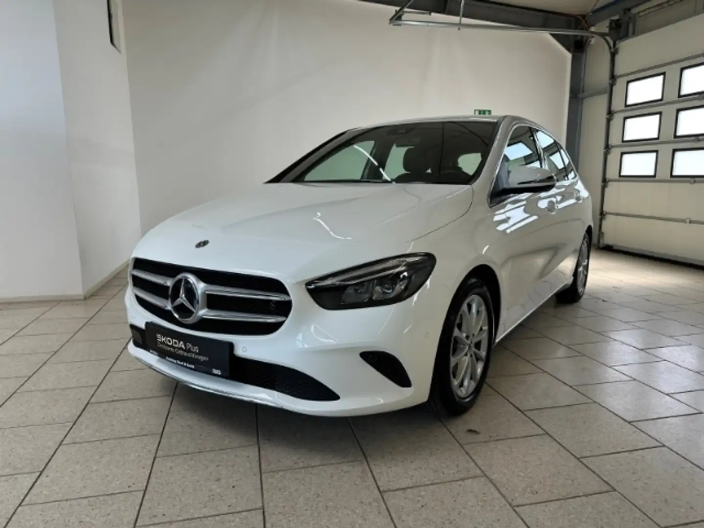 Mercedes-Benz B 200 Navi Widescreen SHZ Kamera LED Keyless El. Heckkla Blanco - 2
