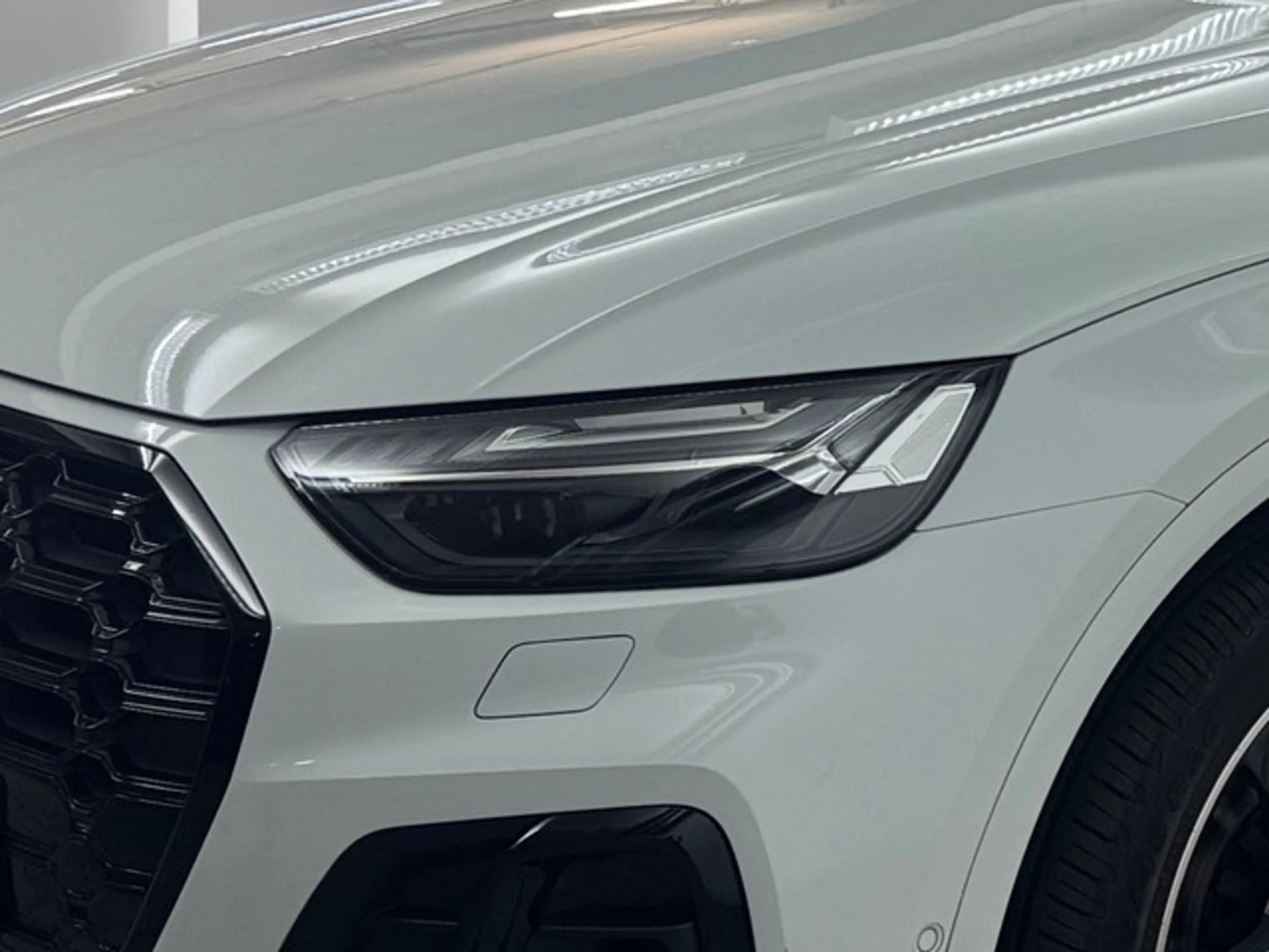 Audi SQ5 Sportback MATRIX LED AHK ACC PANO NAVI 360" — photo 3