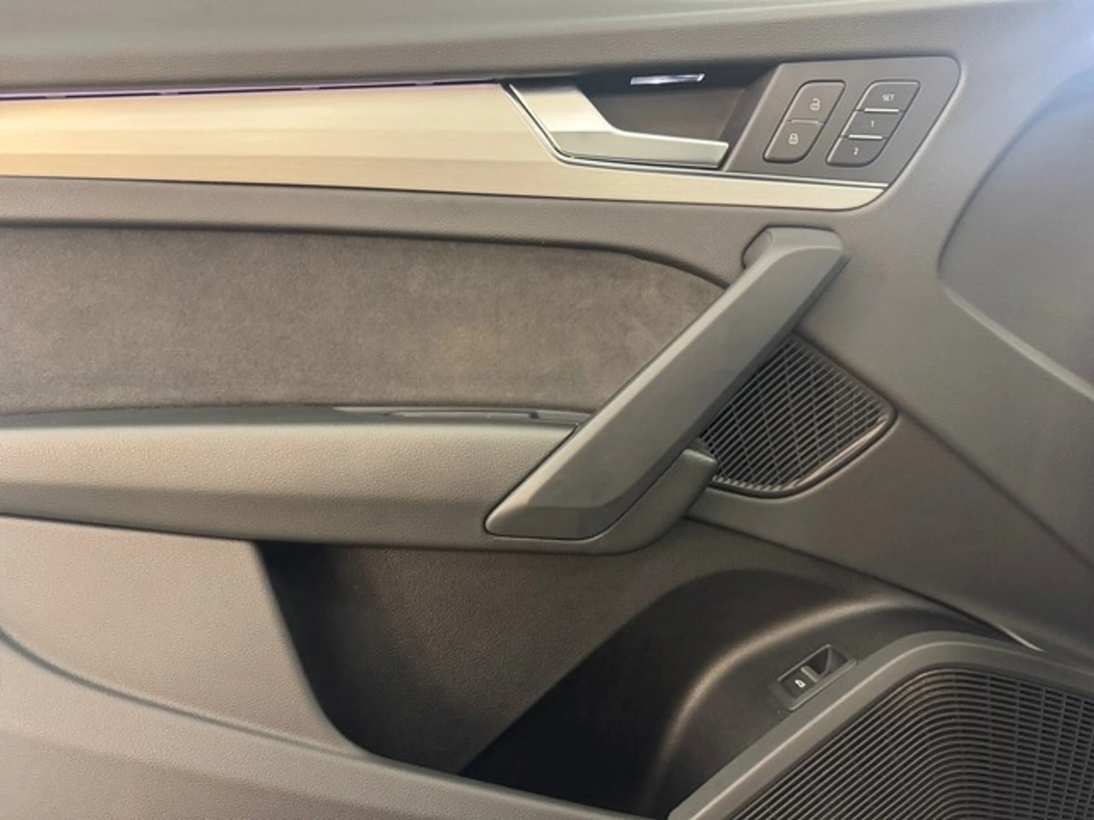 Audi SQ5 Sportback MATRIX LED AHK ACC PANO NAVI 360" — photo 6