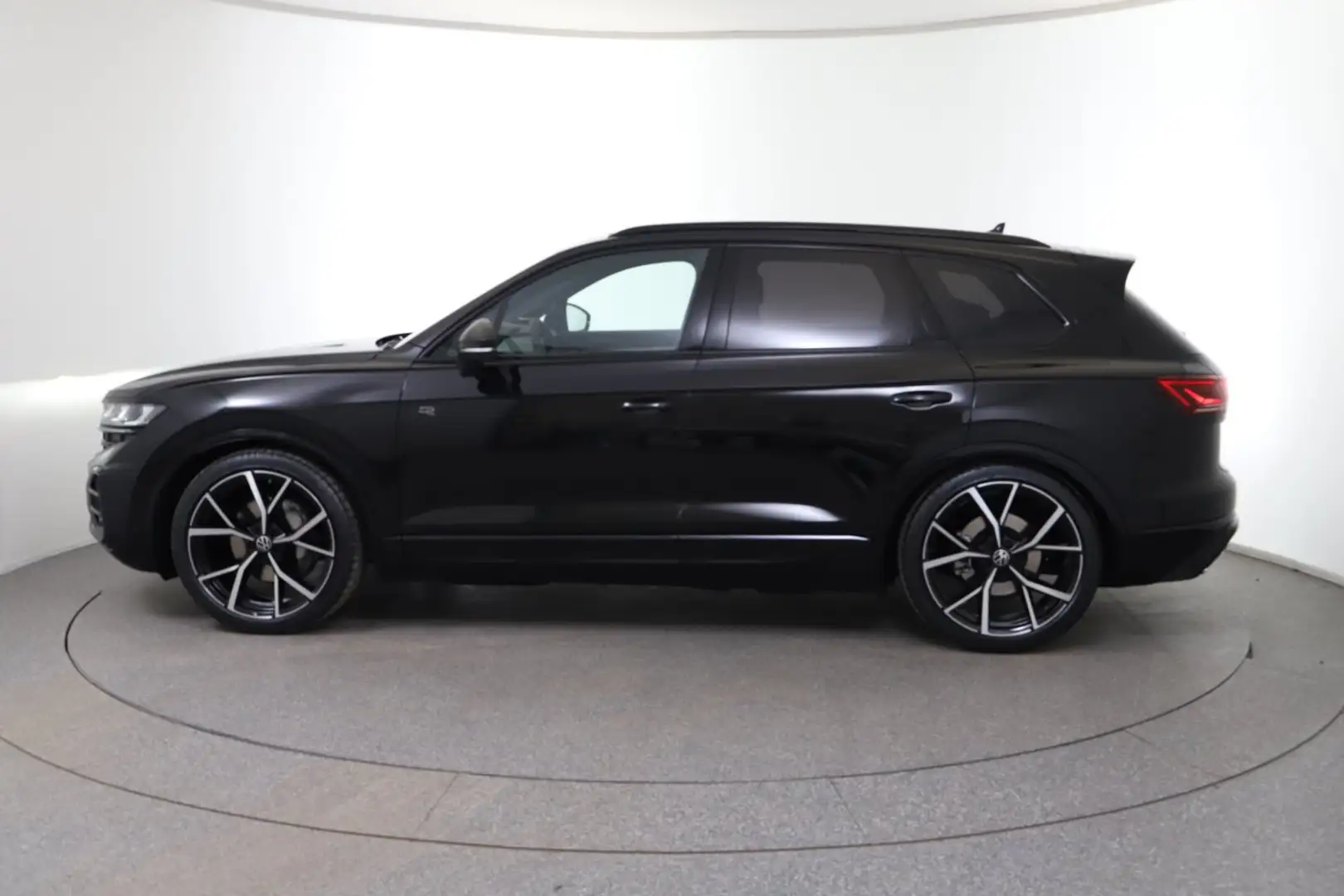 Volkswagen Touareg R-Line TDI 4MOTION Schwarz - 2