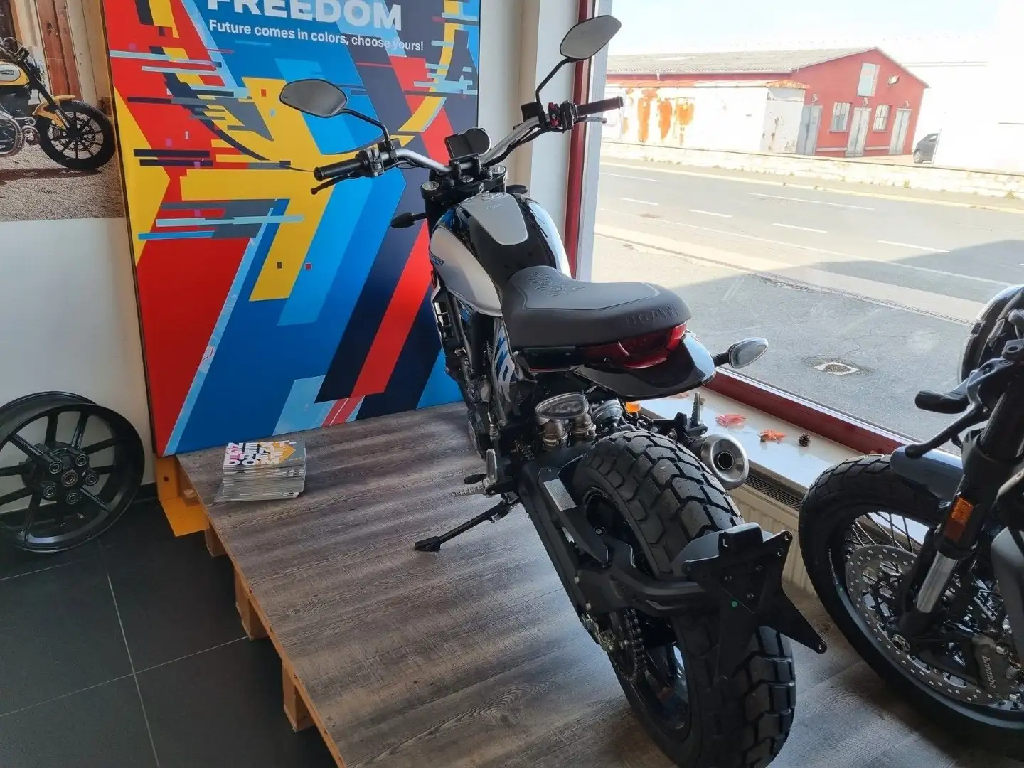 Ducati Scrambler Icon #SOFORT Negru - 2