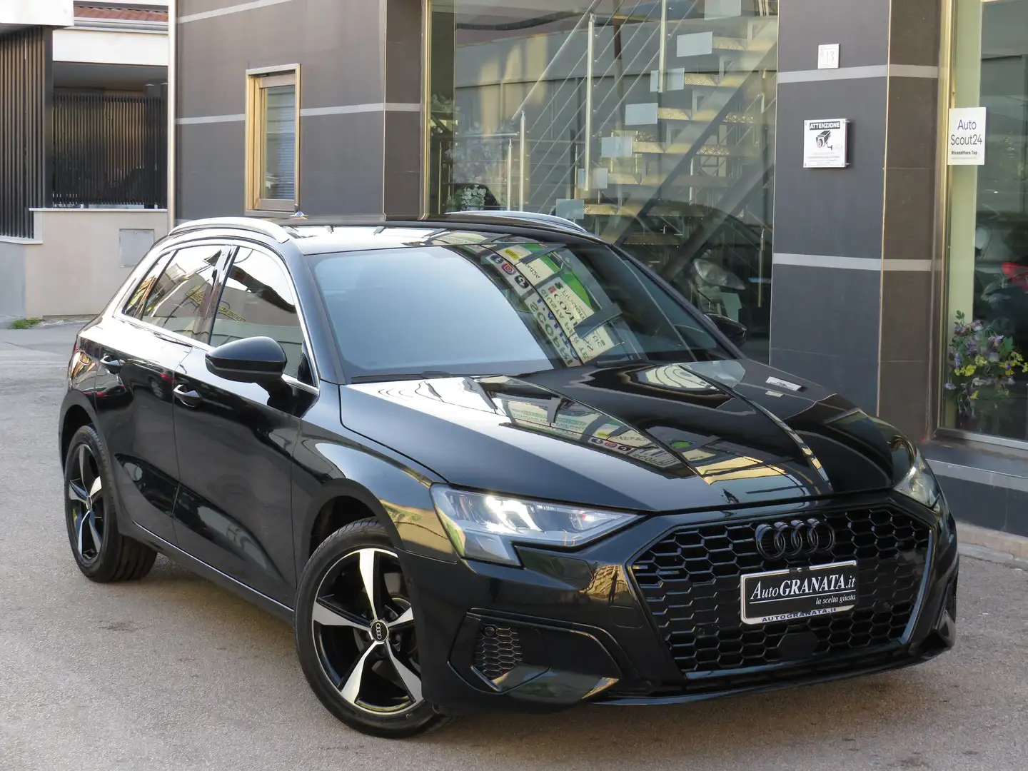 Audi A3 2.0 TDI SPB 30 Busin. Advanced NAV./COCKPIT Nero - 2