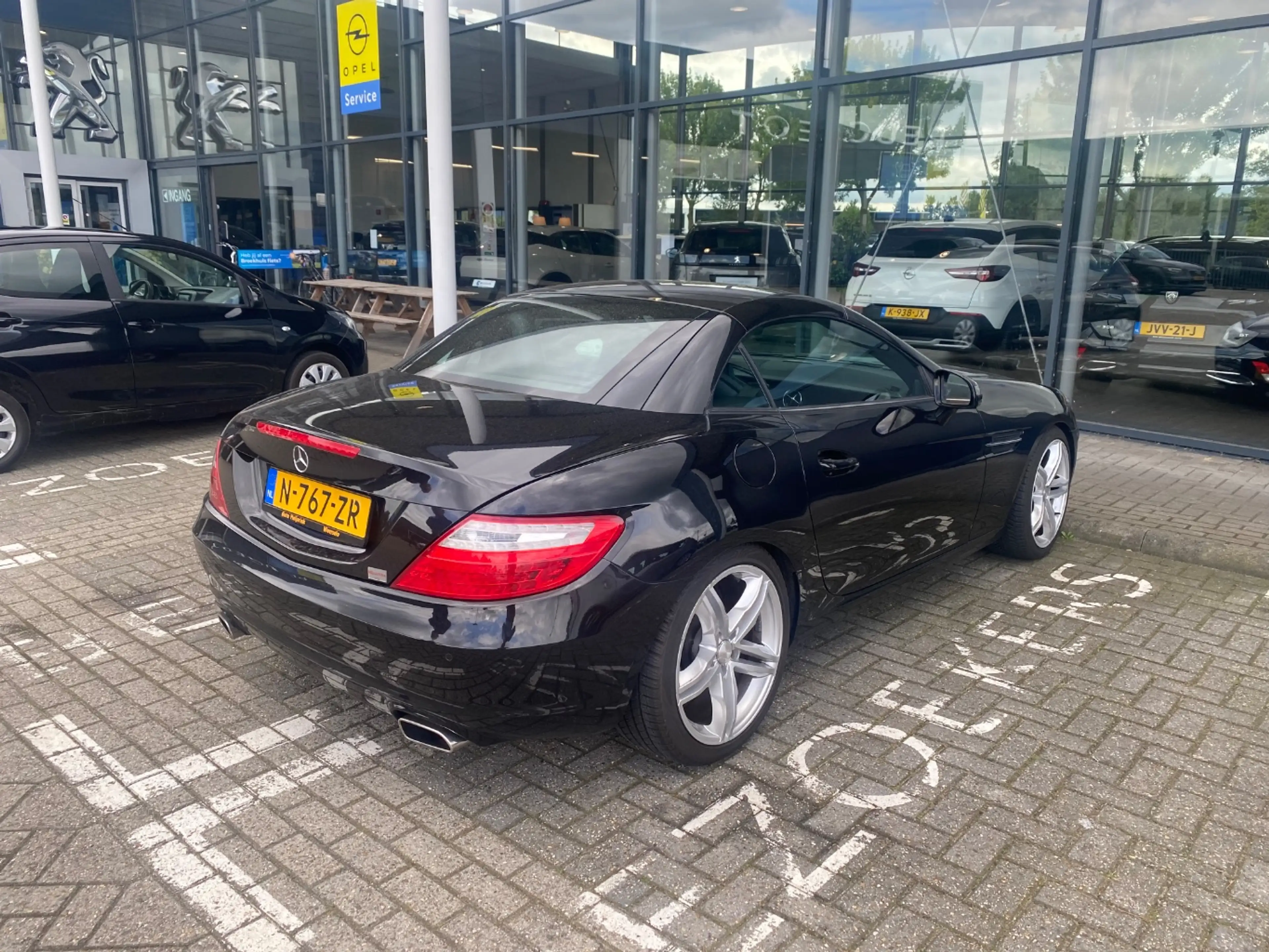 Mercedes-Benz SLK 200 K. AMG-line 184PK NIEUWSTAAT I 2ste eig. I AMG-lin — photo 3