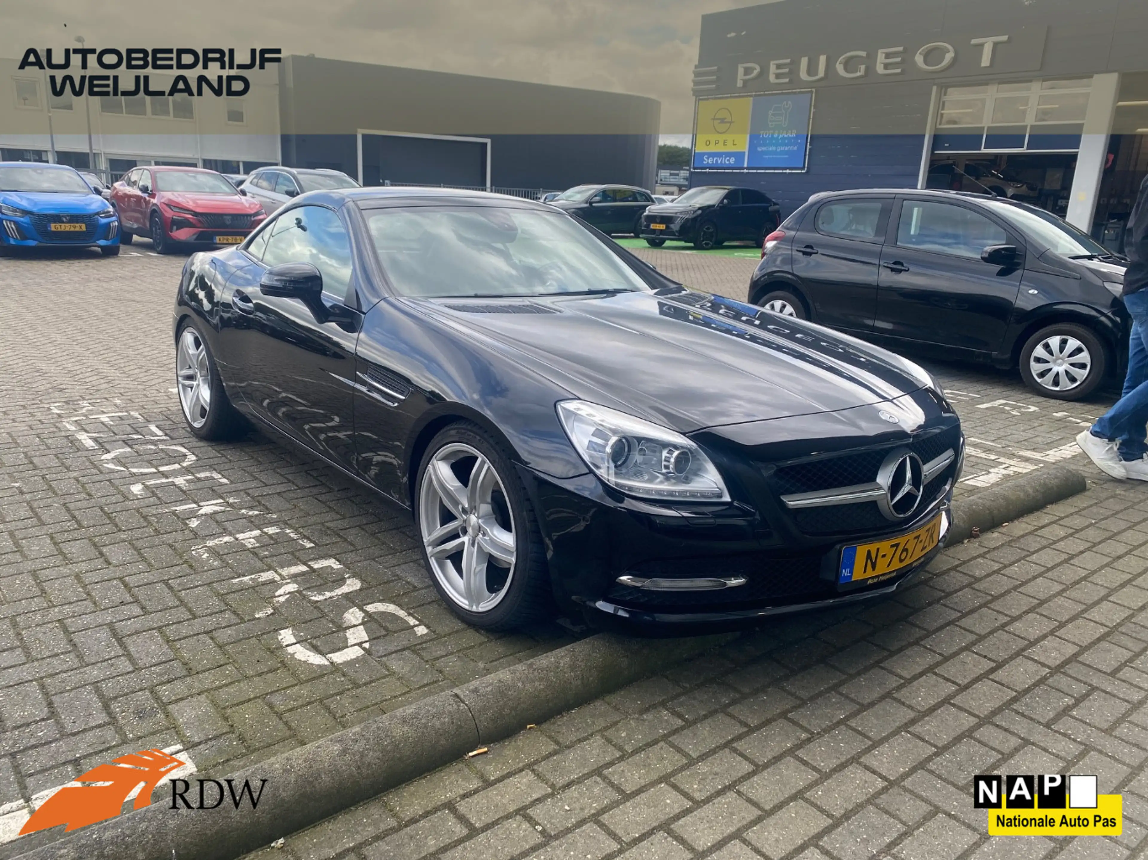 Mercedes-Benz SLK 200 K. AMG-line 184PK NIEUWSTAAT I 2ste eig. I AMG-lin
