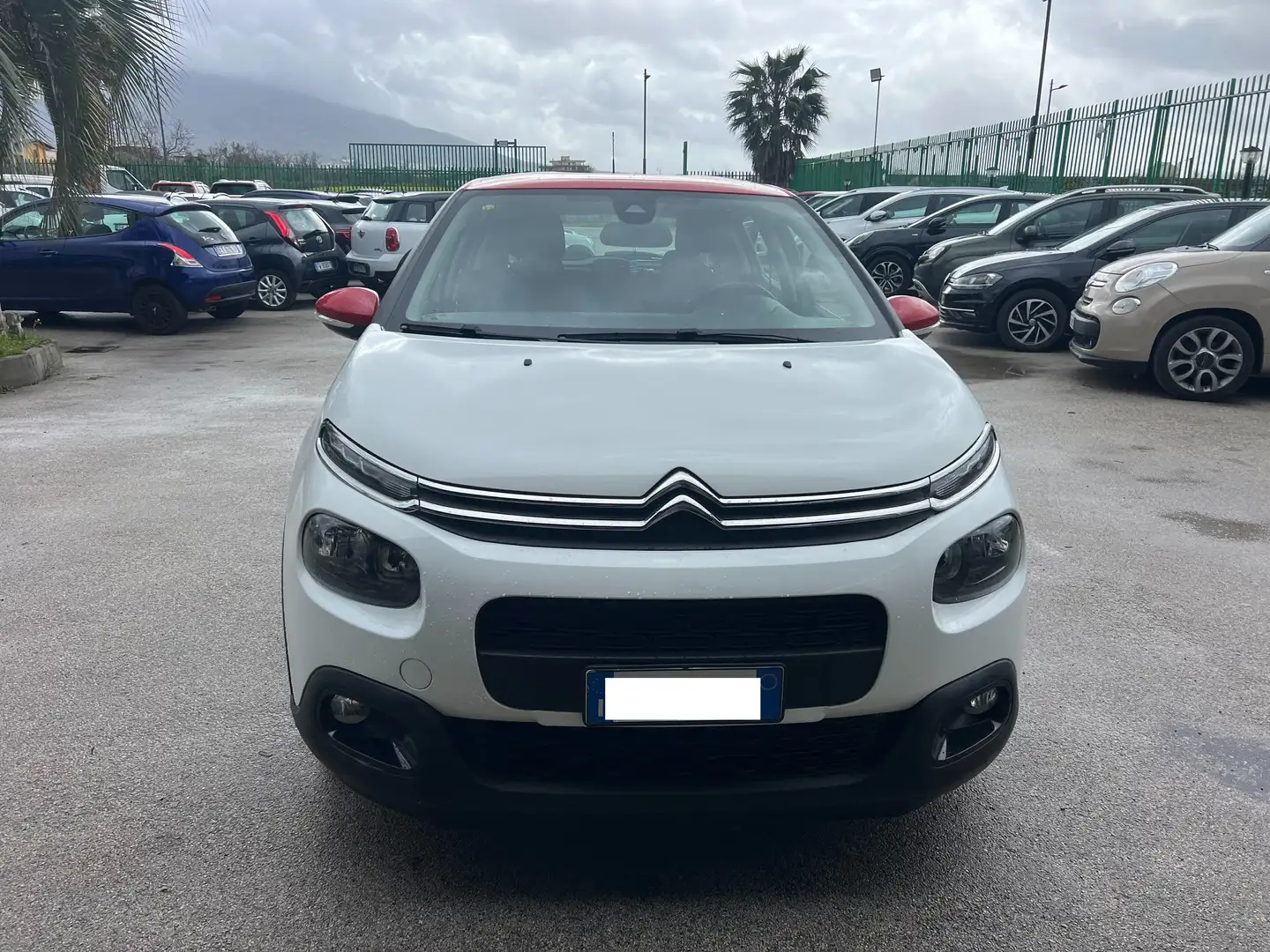 Citroen C3 C3 1.2 puretech Feel Pack neopatentati Bianco - 2