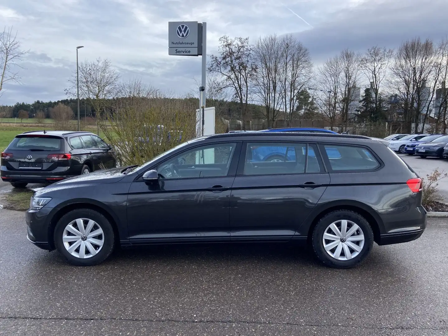 Volkswagen Passat Variant 1.5 TSI Conceptline AHK+NAVI+LED+ Grau - 2
