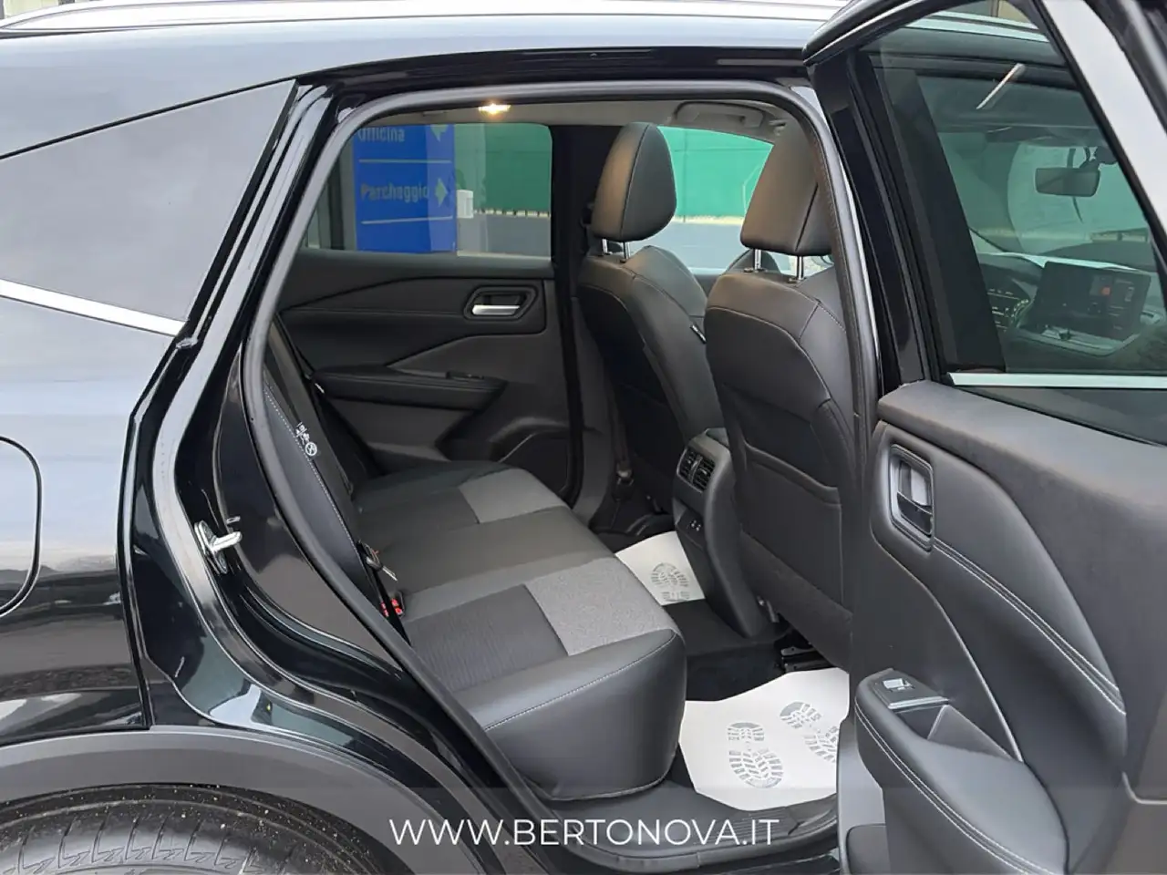 Nissan Qashqai Qashqai MHEV 158 CV Xtronic 4WD N-Connecta 11