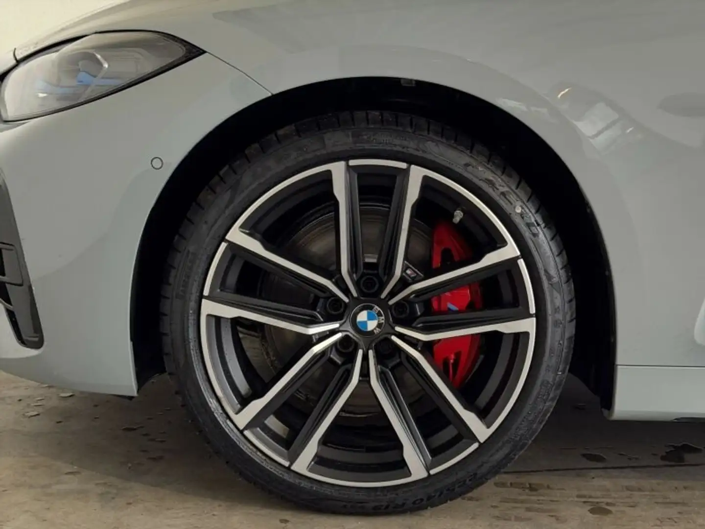 BMW 440 Mi xDrive SAG AHK/LASER/HUD/hk/360CAM/NACKEN Grau - 2