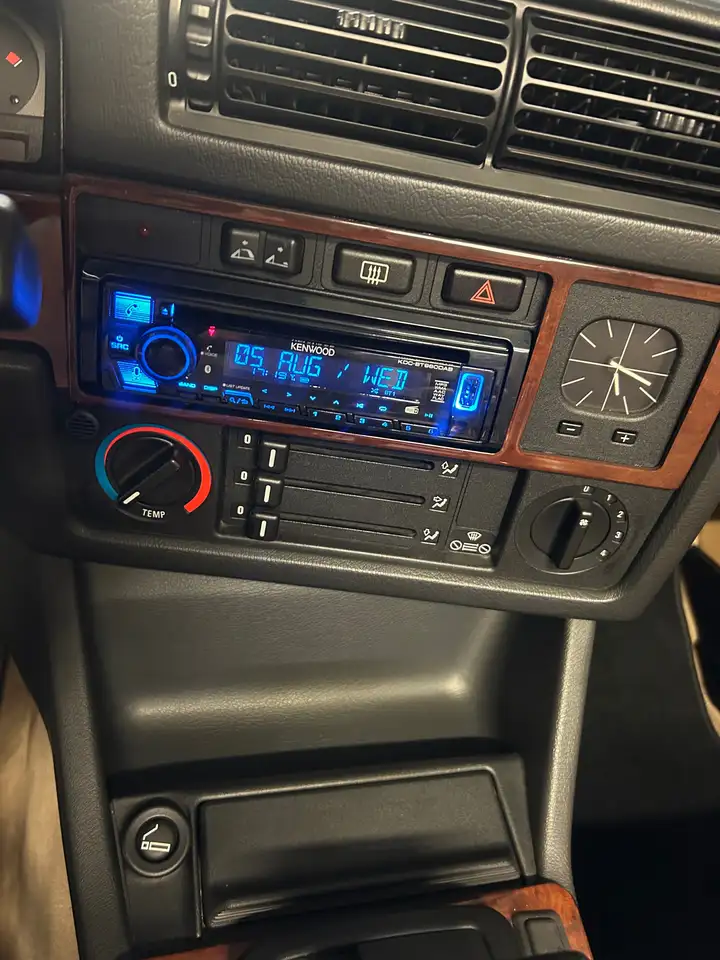 BMW 318 E30 cabrio, foto 9