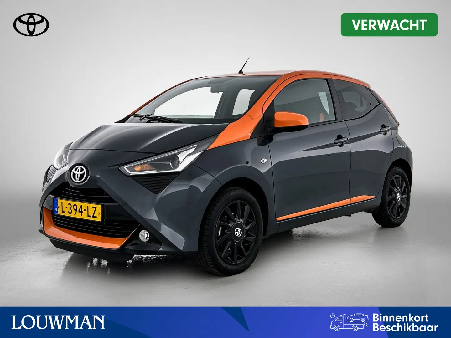 Toyota Aygo 1.0 VVT-i x-JBL | Camera | Airco | LM Velgen | Grijs - 1