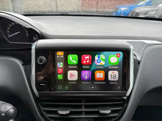 Peugeot 208 view 22