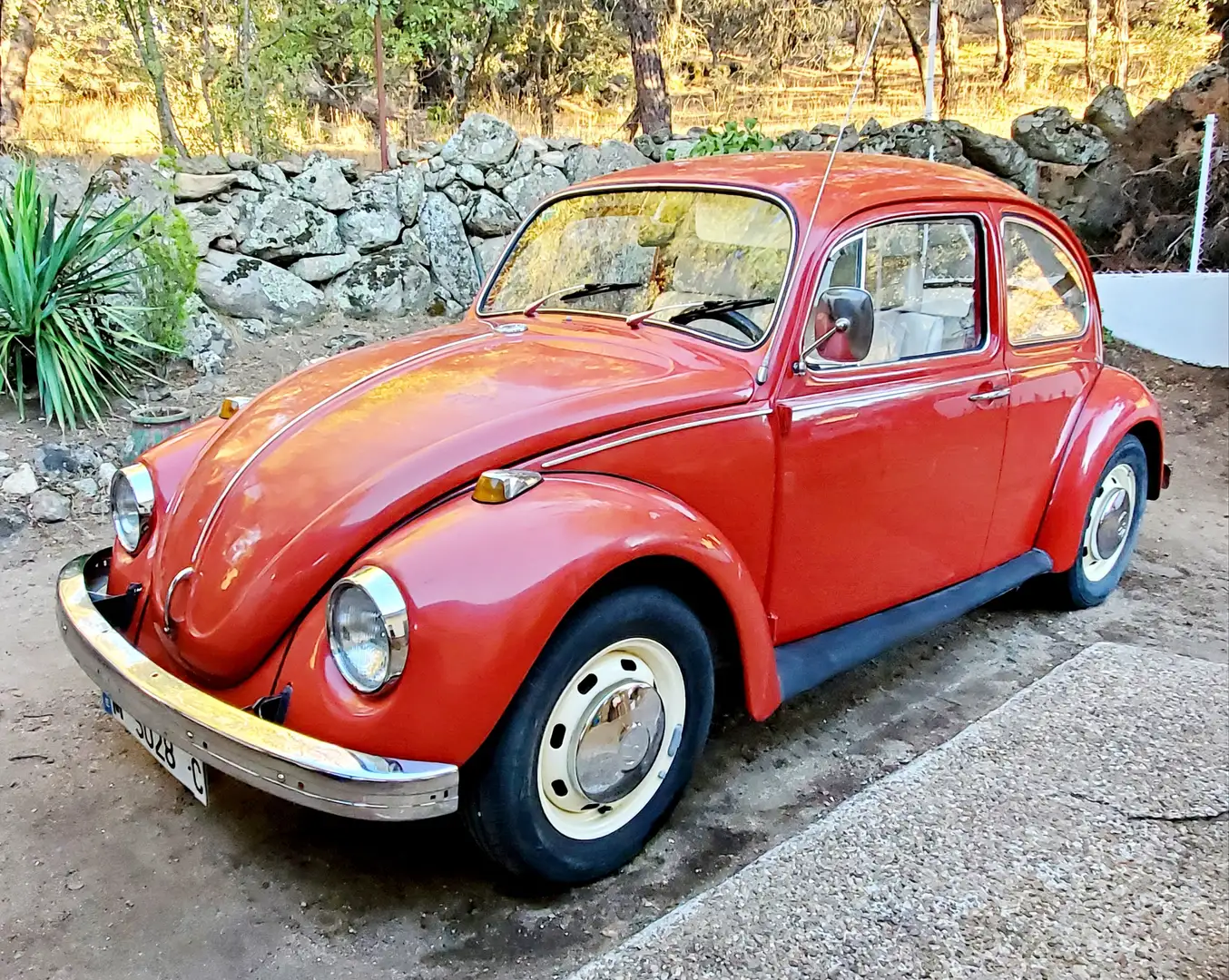 Volkswagen Escarabajo 1300 cc Rouge - 1