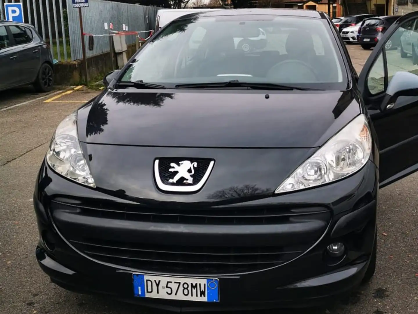 Peugeot 207 Nero - 1