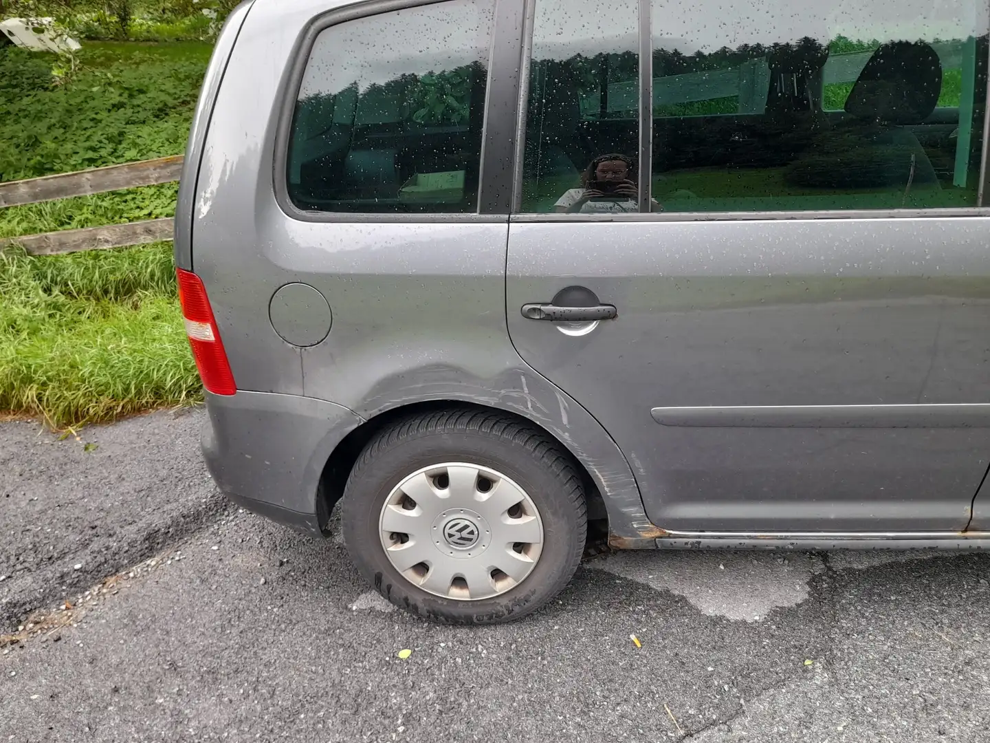 Volkswagen Touran Highline 1,9 TDI DPF - 2