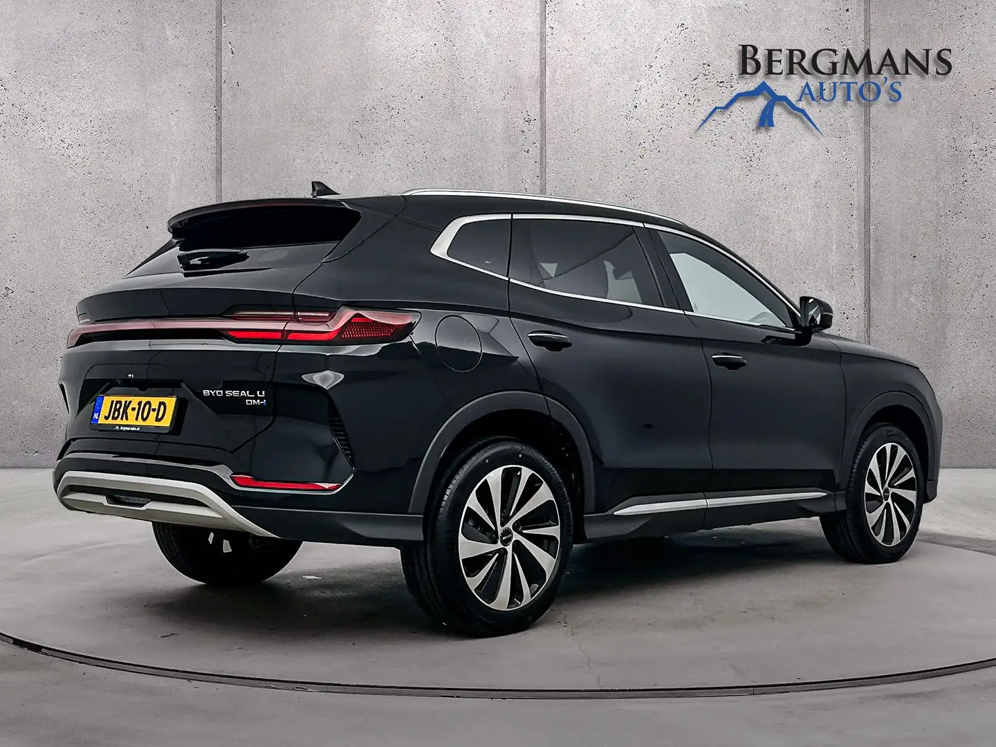 BYD Seal U 1.5 DM-i FWD Boost // 80KM BEREIK // NIEUWE AUTO / Zwart - 2