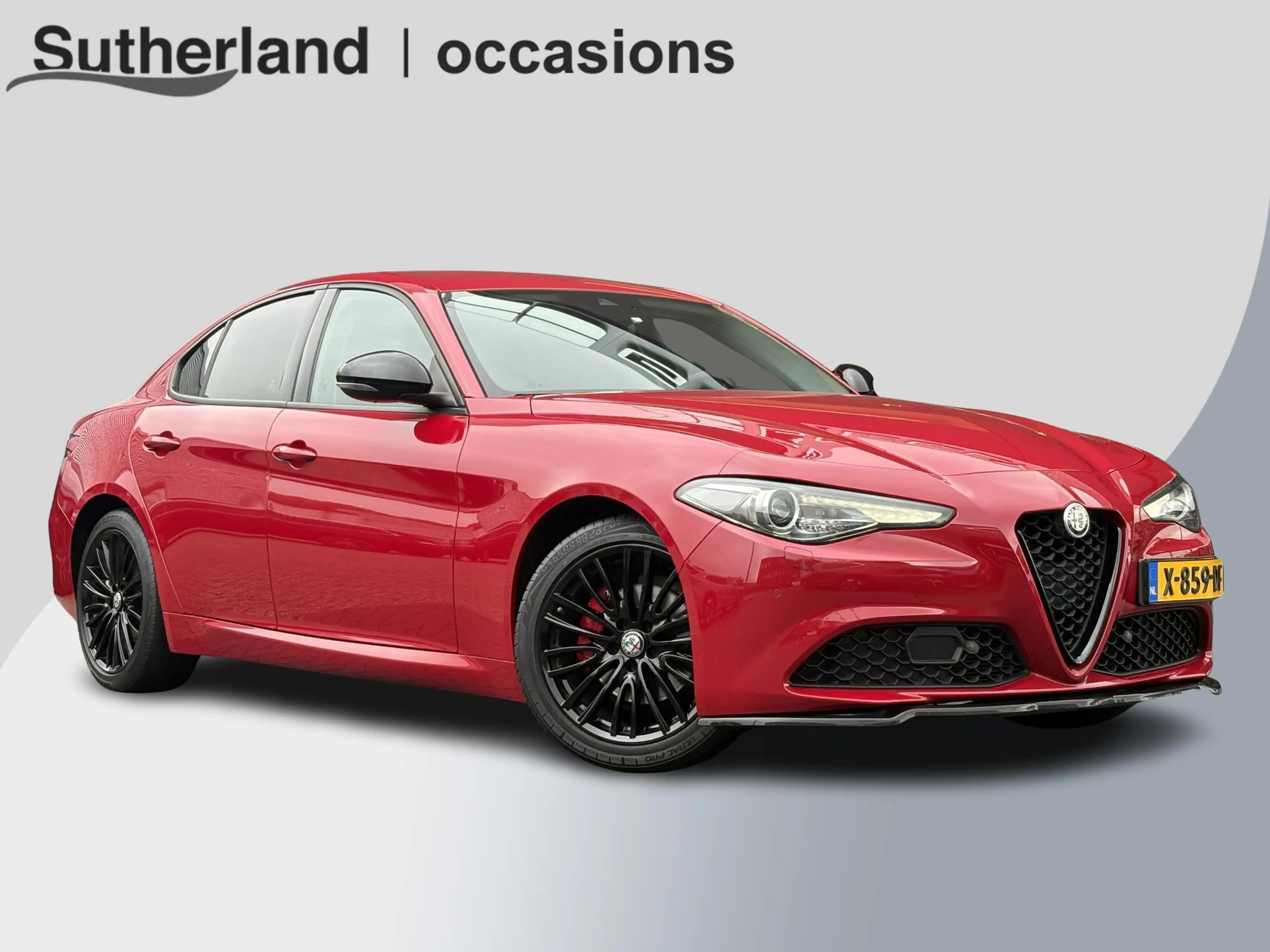 Alfa Romeo Giulia 2.0T 200pk | Afn. Trekhaak | Stoel- & Stuurverwarm