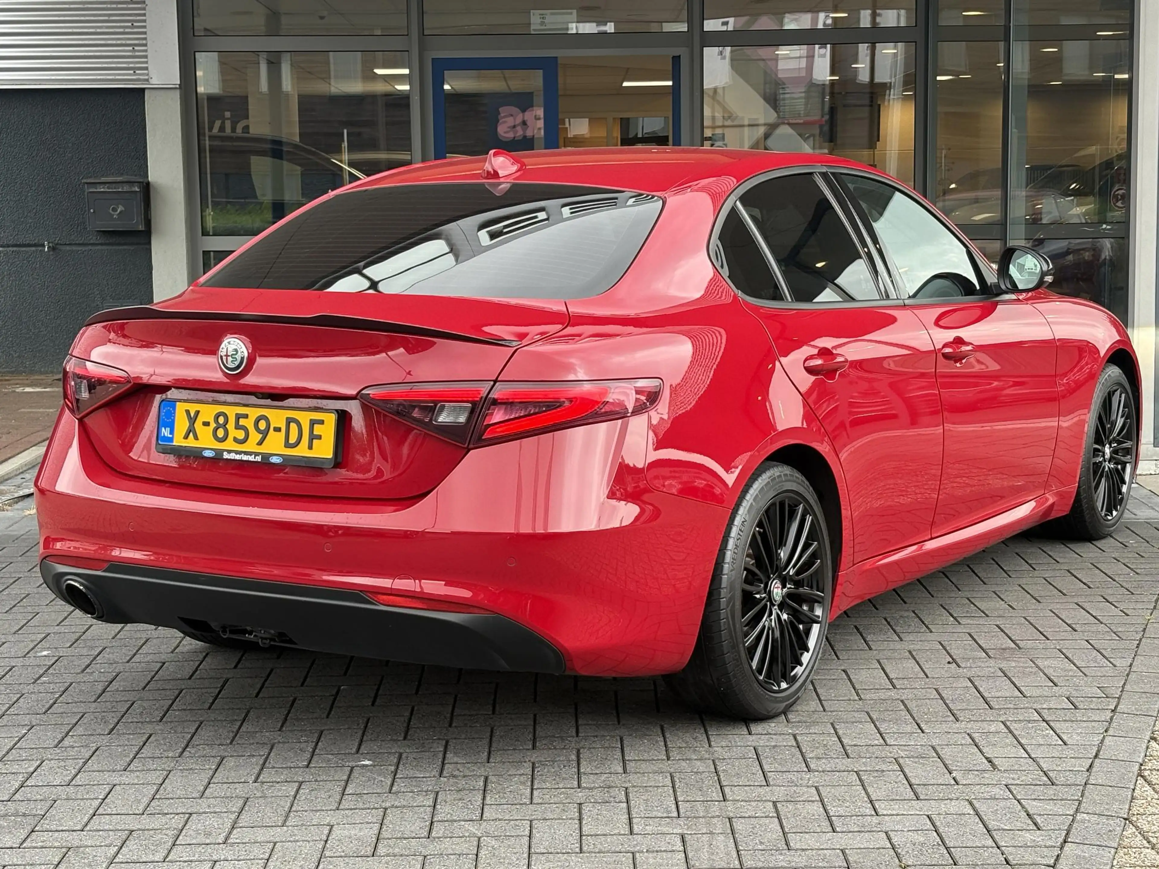 Alfa Romeo Giulia 2.0T 200pk | Afn. Trekhaak | Stoel- & Stuurverwarm — photo 10