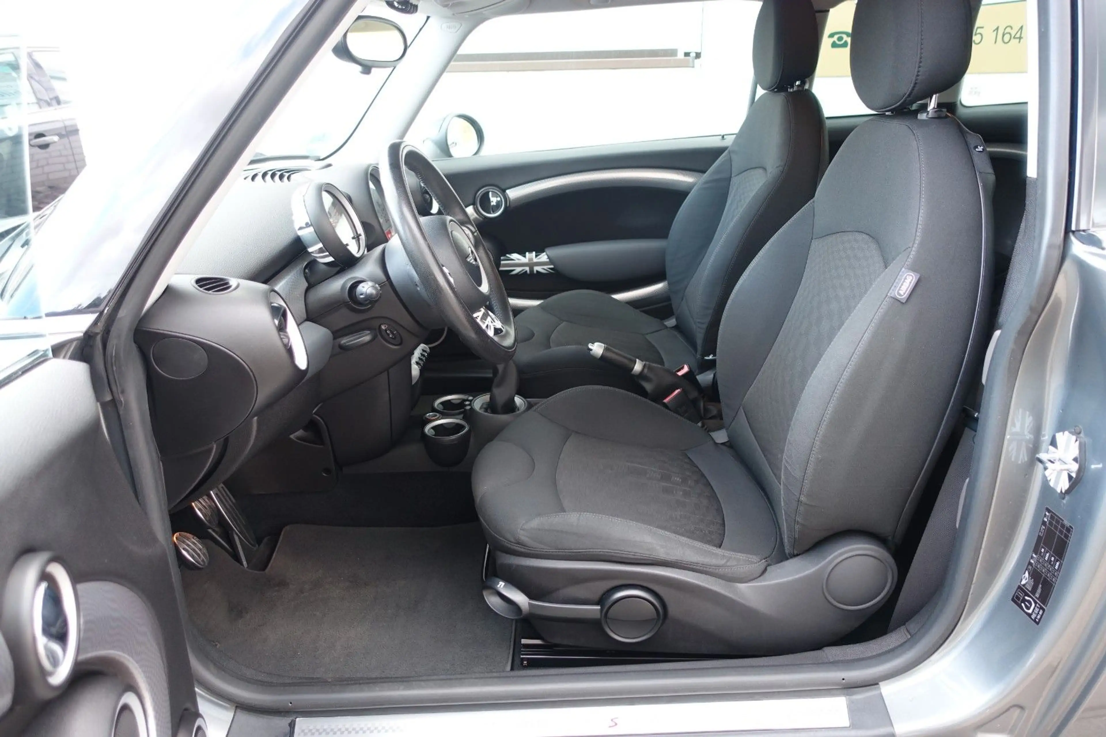 MINI Cooper S Clubman *ST-KETTE-NEU*TEMPOMAT*MFL*BC*ZV — photo 15