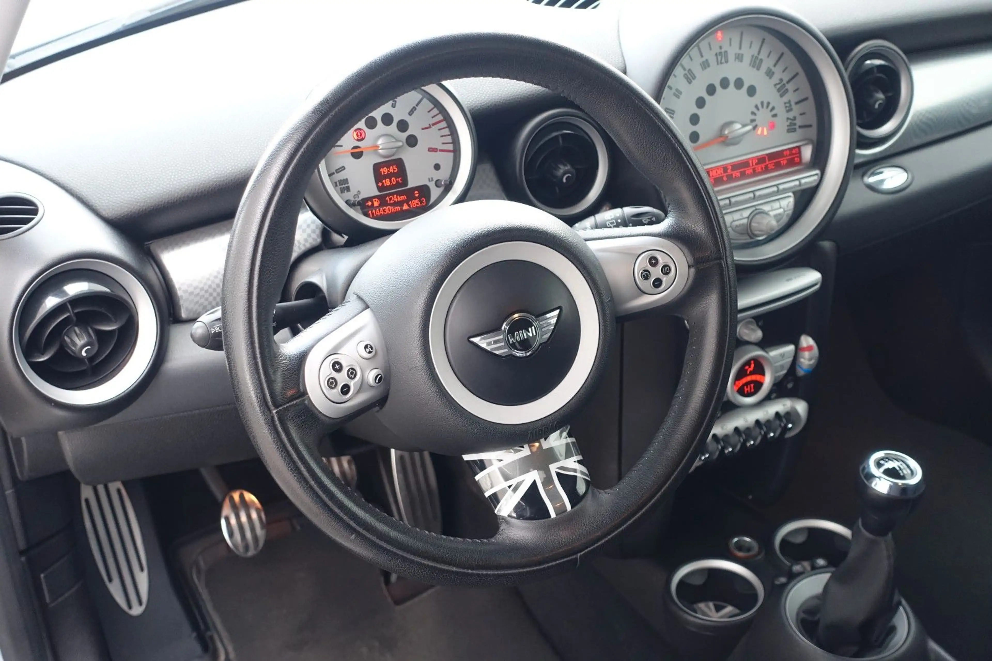 MINI Cooper S Clubman *ST-KETTE-NEU*TEMPOMAT*MFL*BC*ZV — photo 14